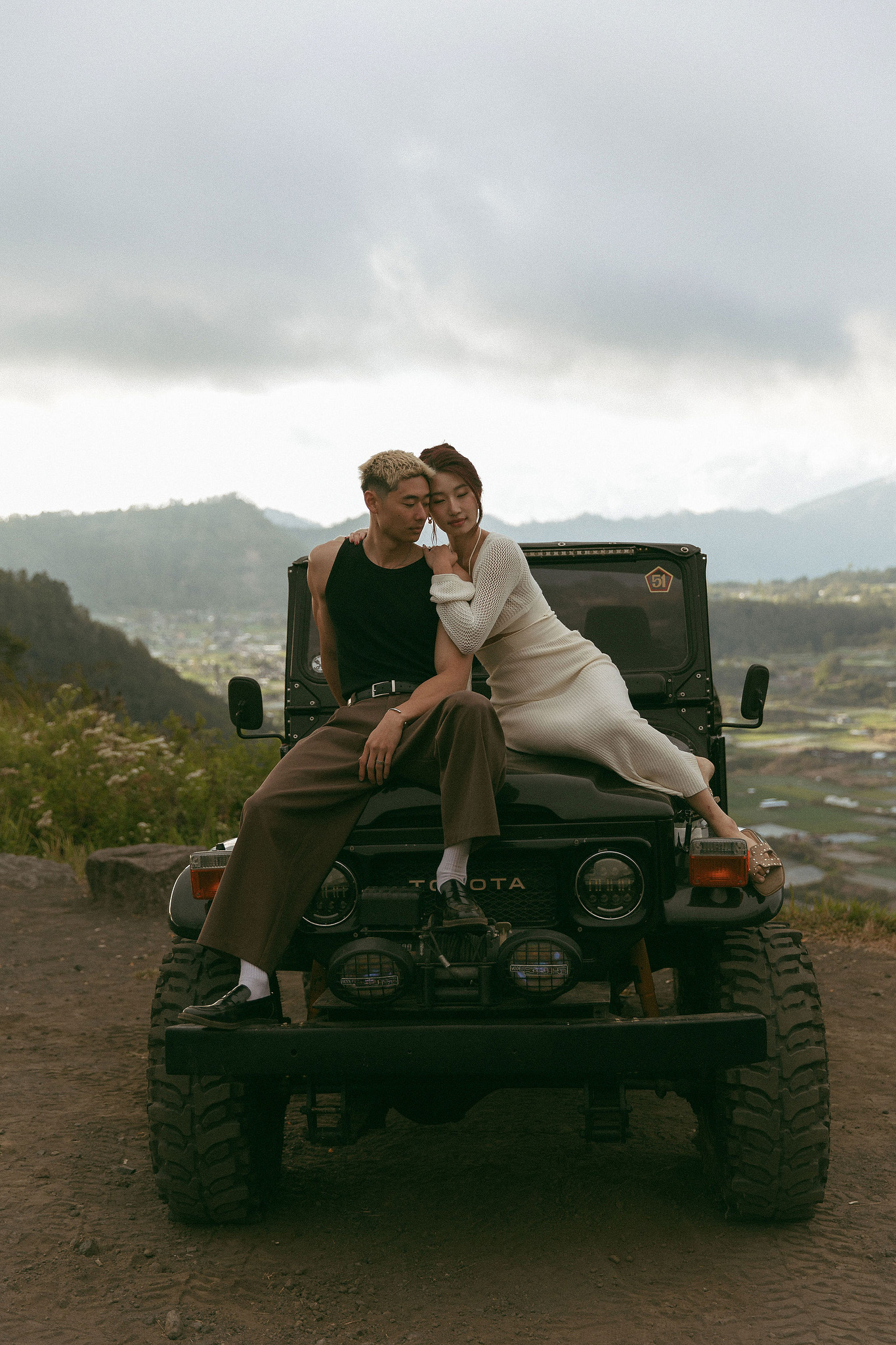Bali Pre-Wedding Photoshoot | Mt. Batur Pinggan Village, Gelato Diner & Black Sand Beach at Mt. Batur - Pinggan Village   pre-wedding photo