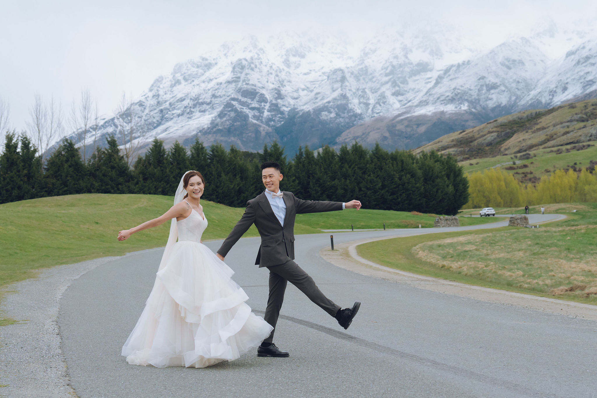New Zealand Pre-Wedding Photoshoot | Queenstown, Lake Wakatipu, Skippers Canyon & Arrowtown at Queenstown Highway pre-wedding photo