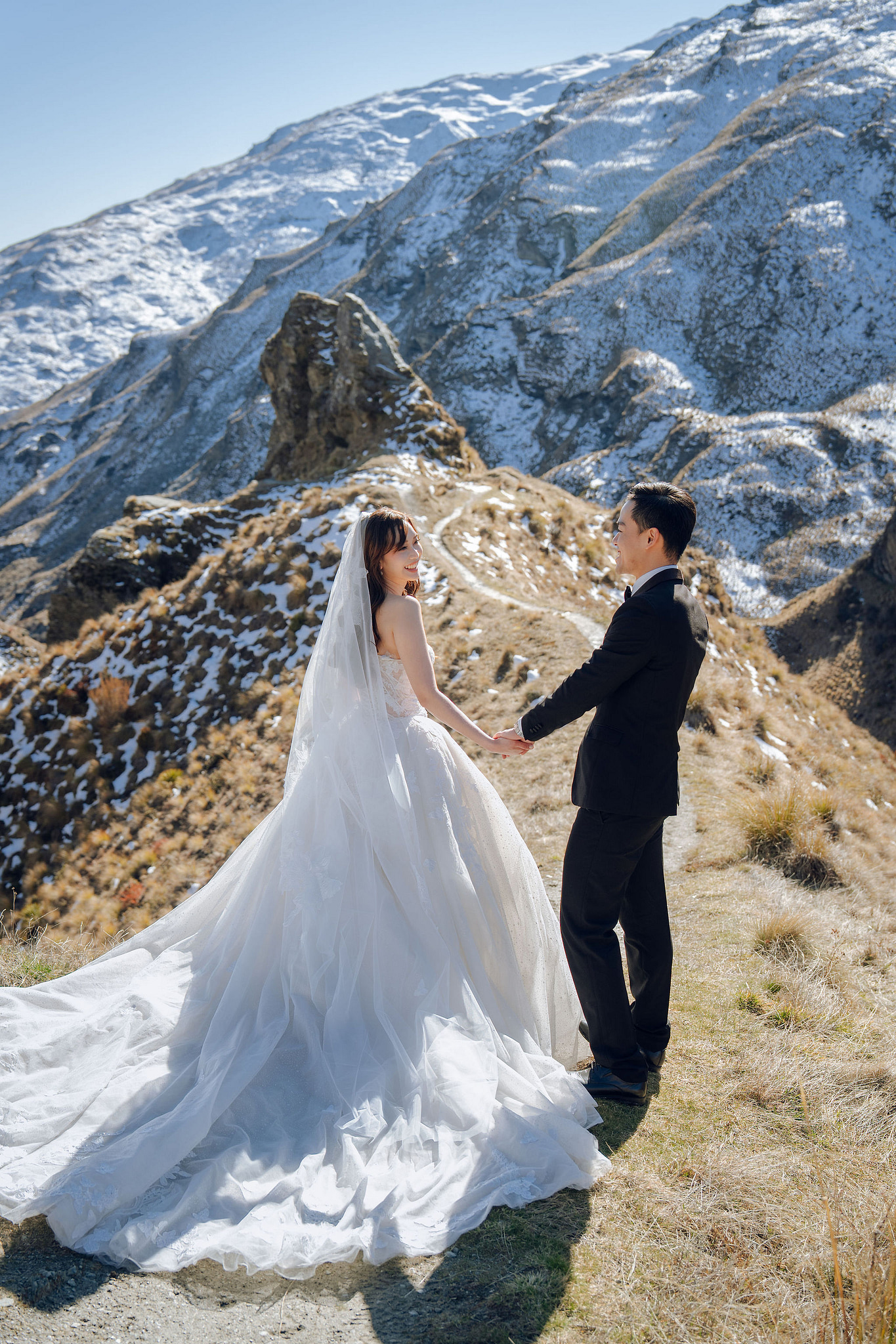 New Zealand Pre-Wedding Photoshoot | Coromandel Peak, Lake Wakatipu & Queenstown, Skippers Canyon, Lake Tekapo, Mount Cook National Park & Glacier at Skippers Canyon pre-wedding photo