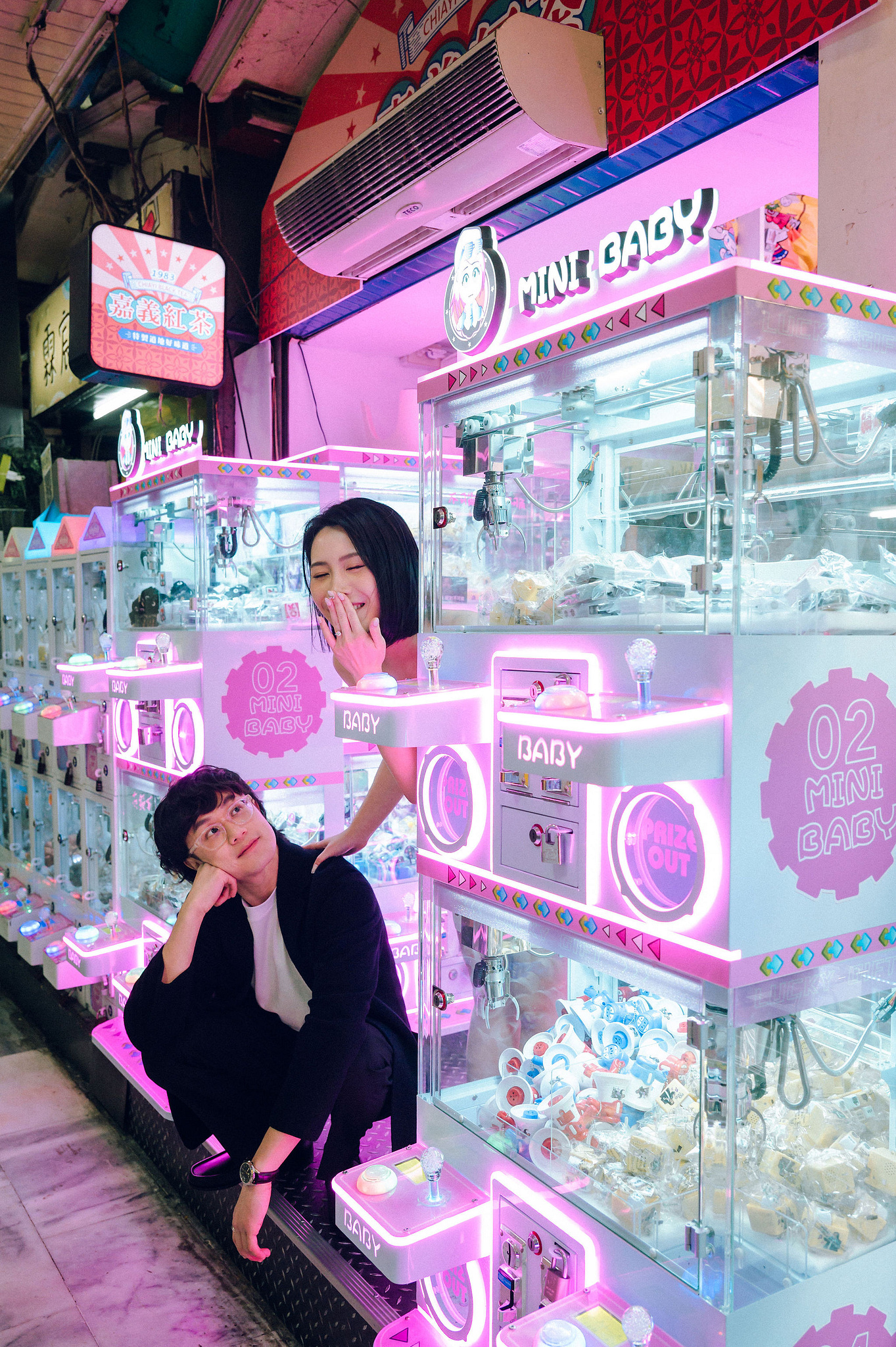 Taiwan Pre-Wedding Photoshoot | Ximending, Lengshuikeng & Jiufen at Ximending pre-wedding photo