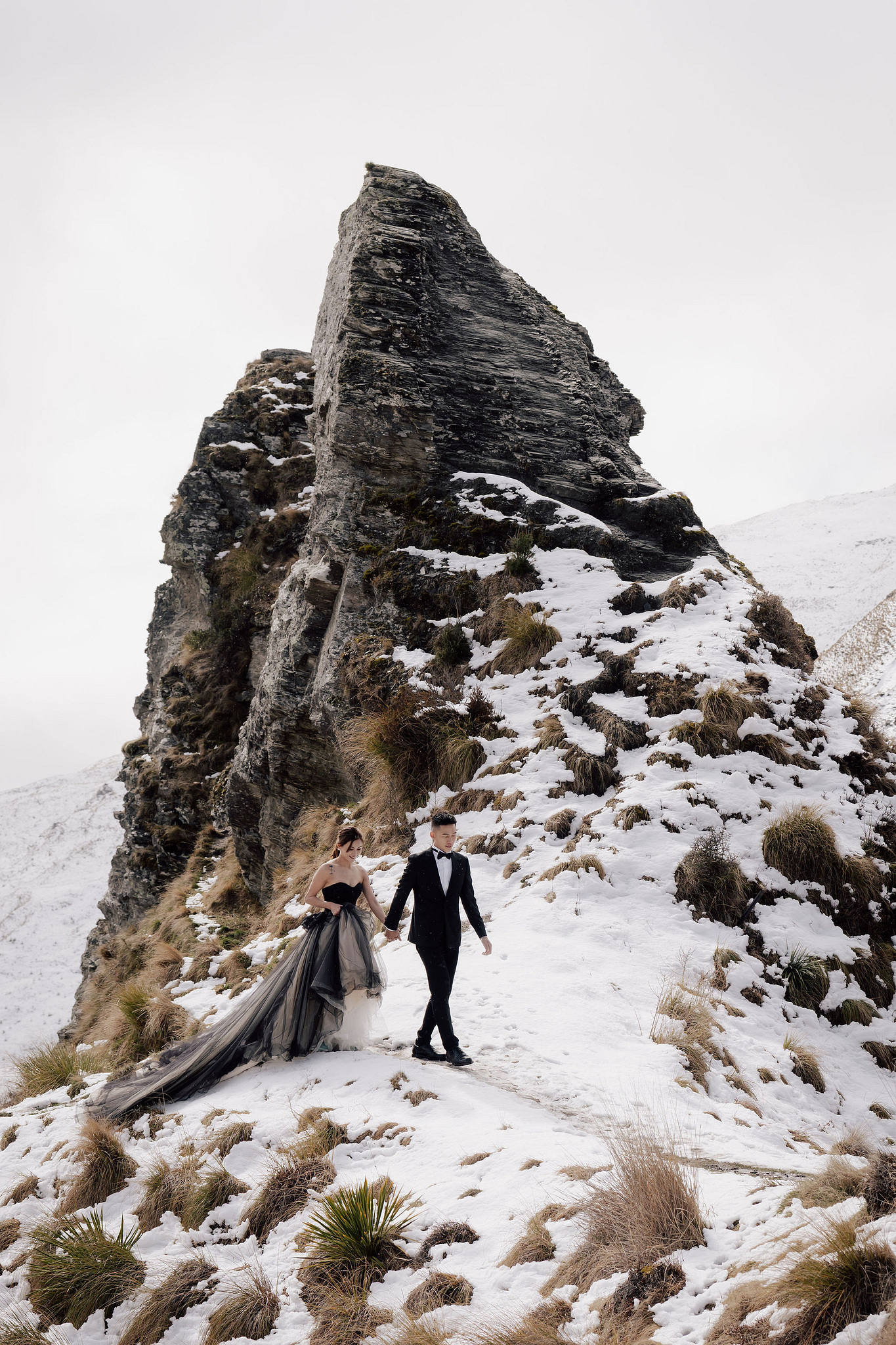 New Zealand Pre-Wedding Photoshoot | Queenstown, Lake Wakatipu, Skippers Canyon & Arrowtown at Skippers Canyon pre-wedding photo