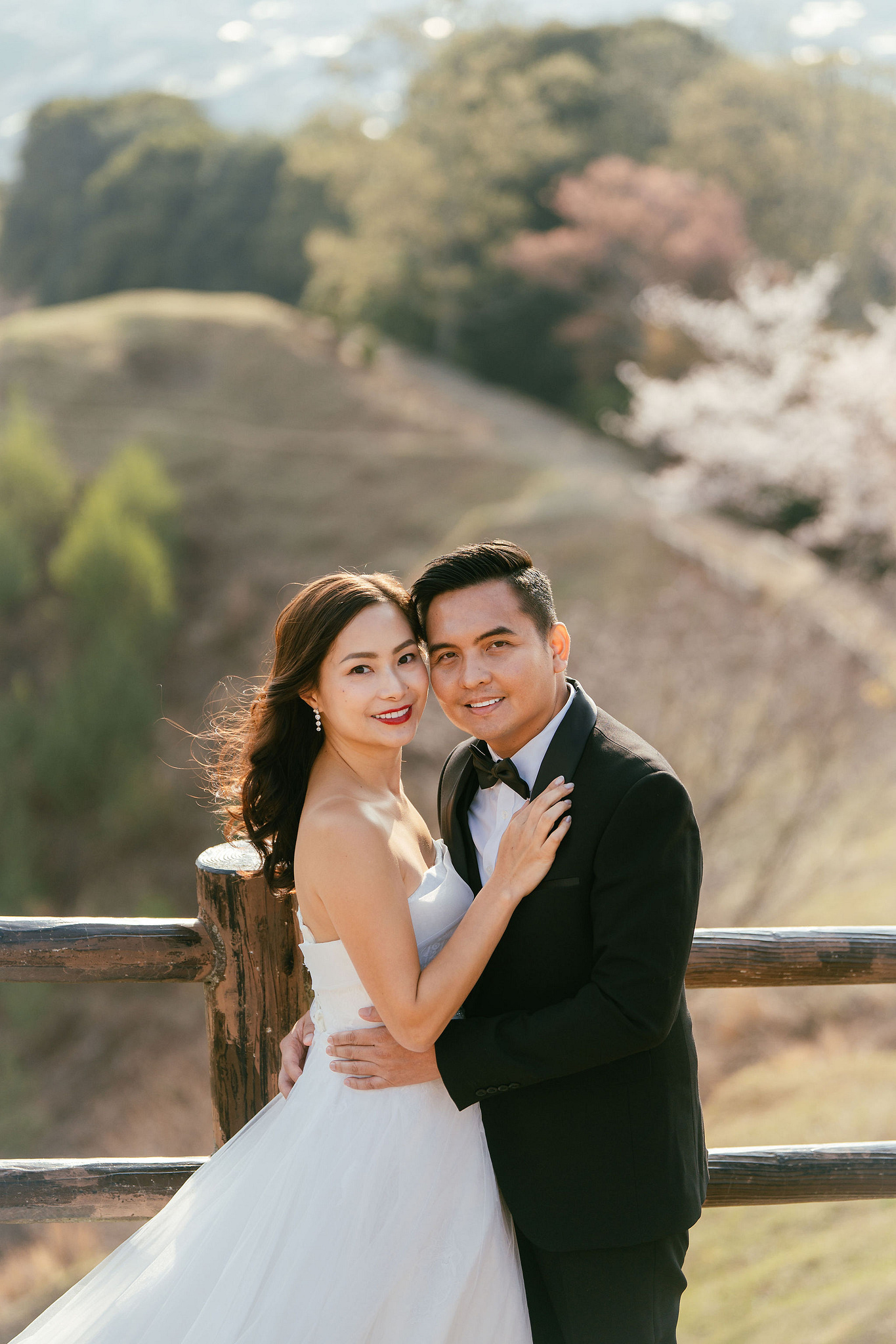 Kyoto Pre-Wedding Photoshoot | Gion Canal, Ninenzaka & Mount Wakakusa at Mount Wakakusa, Nara pre-wedding photo