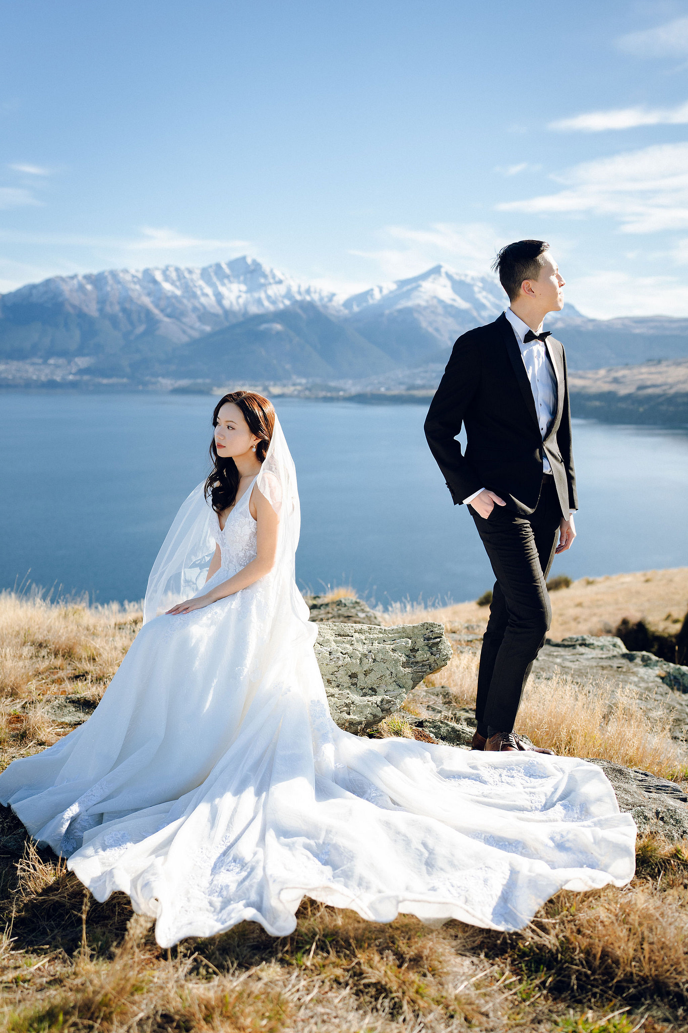 New Zealand Pre-Wedding Photoshoot with Lake Wakatipu, Skippers Canyon, Lake Tekapo, Mount Cook, and Omarama Clay Cliffs at Lake Wakatipu pre-wedding photo