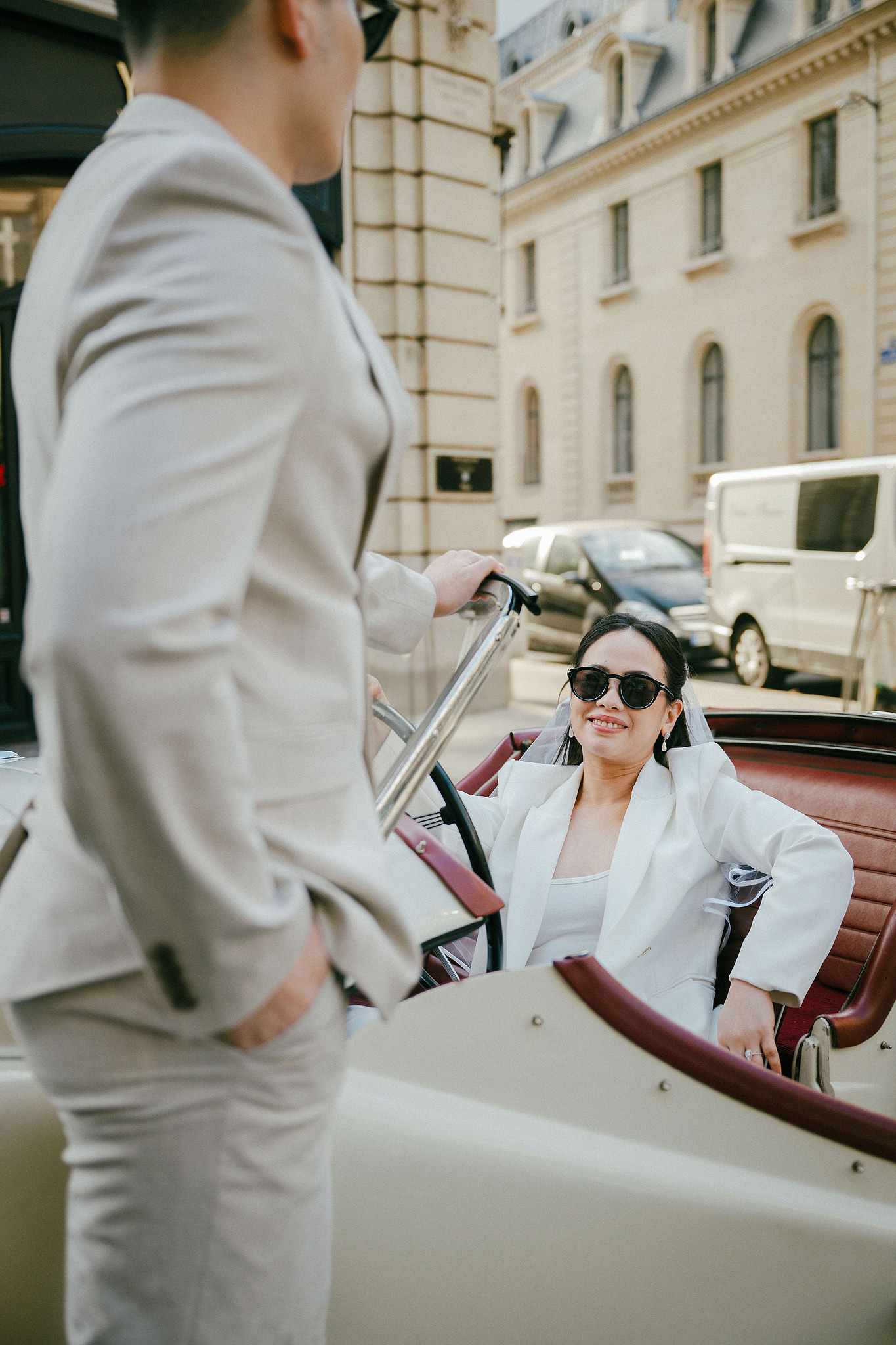 Paris Pre-Wedding Photoshoot | Trocadéro, Vintage Car, Parisian Café, Paris Rooftop & Louvre at Vintage Car pre-wedding photo