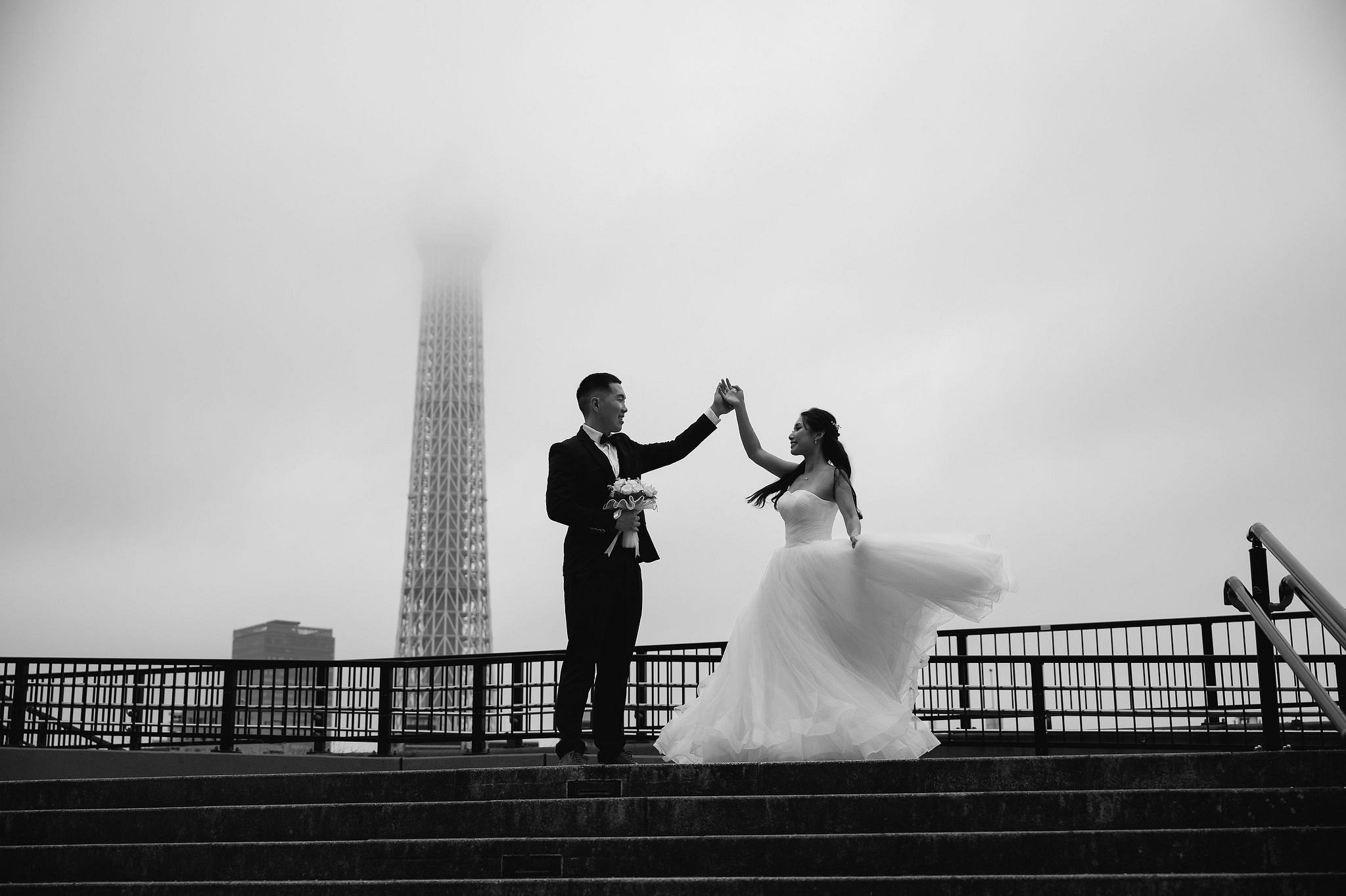 Tokyo Pre-Wedding Photoshoot | Tokyo Shrine, Tokyo Riverfront & Shinjuku at Tokyo Riverfront pre-wedding photo