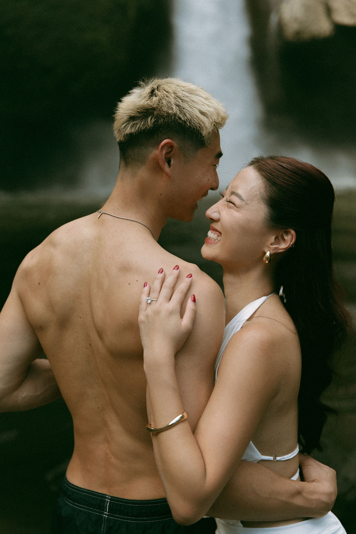 Bali Pre-Wedding Photoshoot | Lake Tamblingan, Kebun Raya Botanic Gardens & Blangsinga Waterfall at Blangsinga Waterfall pre-wedding photo