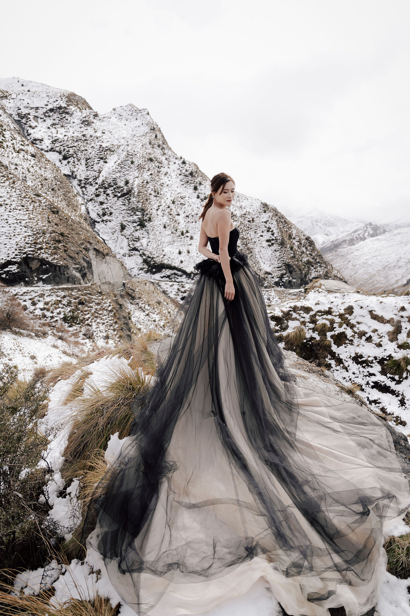 New Zealand Pre-Wedding Photoshoot | Queenstown, Lake Wakatipu, Skippers Canyon & Arrowtown at Skippers Canyon pre-wedding photo