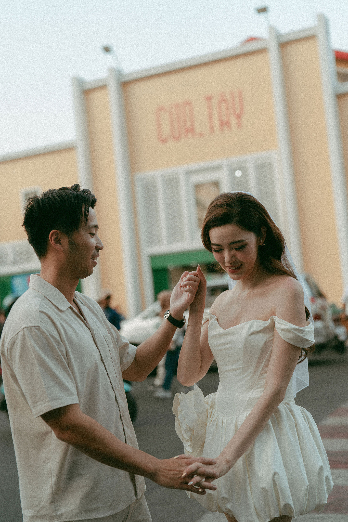 Ho Chi Minh Vietnam Pre-Wedding Photoshoot | European Film Studio, Market Streets & Saigon Bridge at Local Market pre-wedding photo