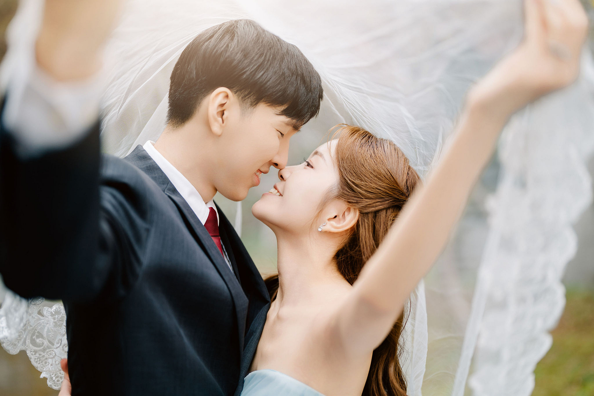 Seoul Pre-Wedding Photoshoot | Yongsan Park, Yonsei University & Kyung Hee University at Yonsei University pre-wedding photo