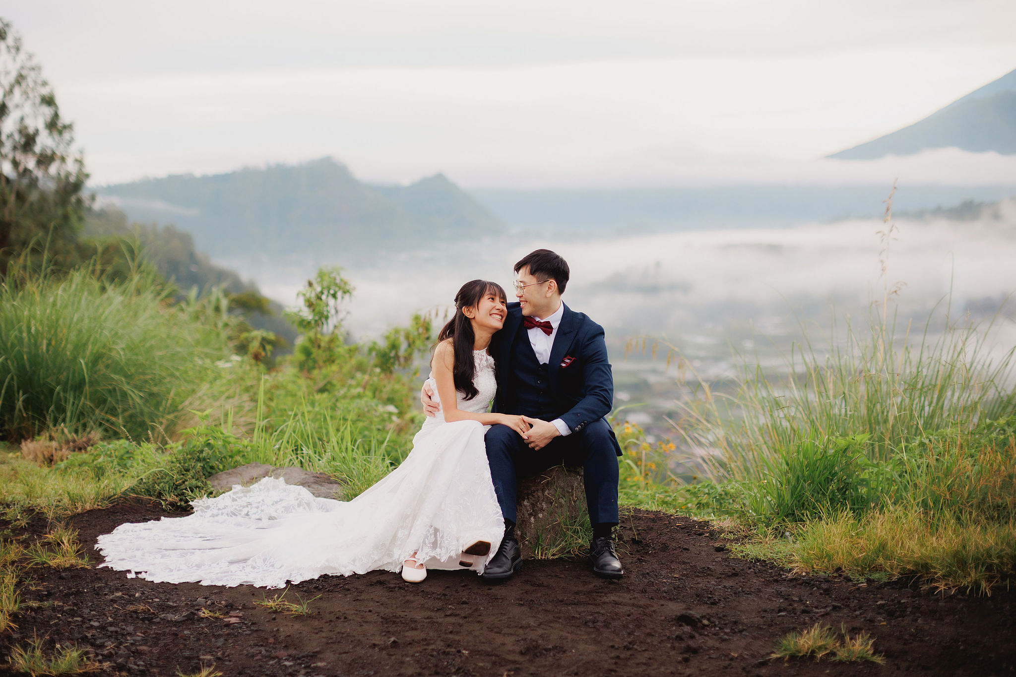 Bali Pre-Wedding Photoshoot | Pinggan Village, Sawangan Beach, Twin Cliff Valley & Malini Uluwatu at Pinggan Village   pre-wedding photo