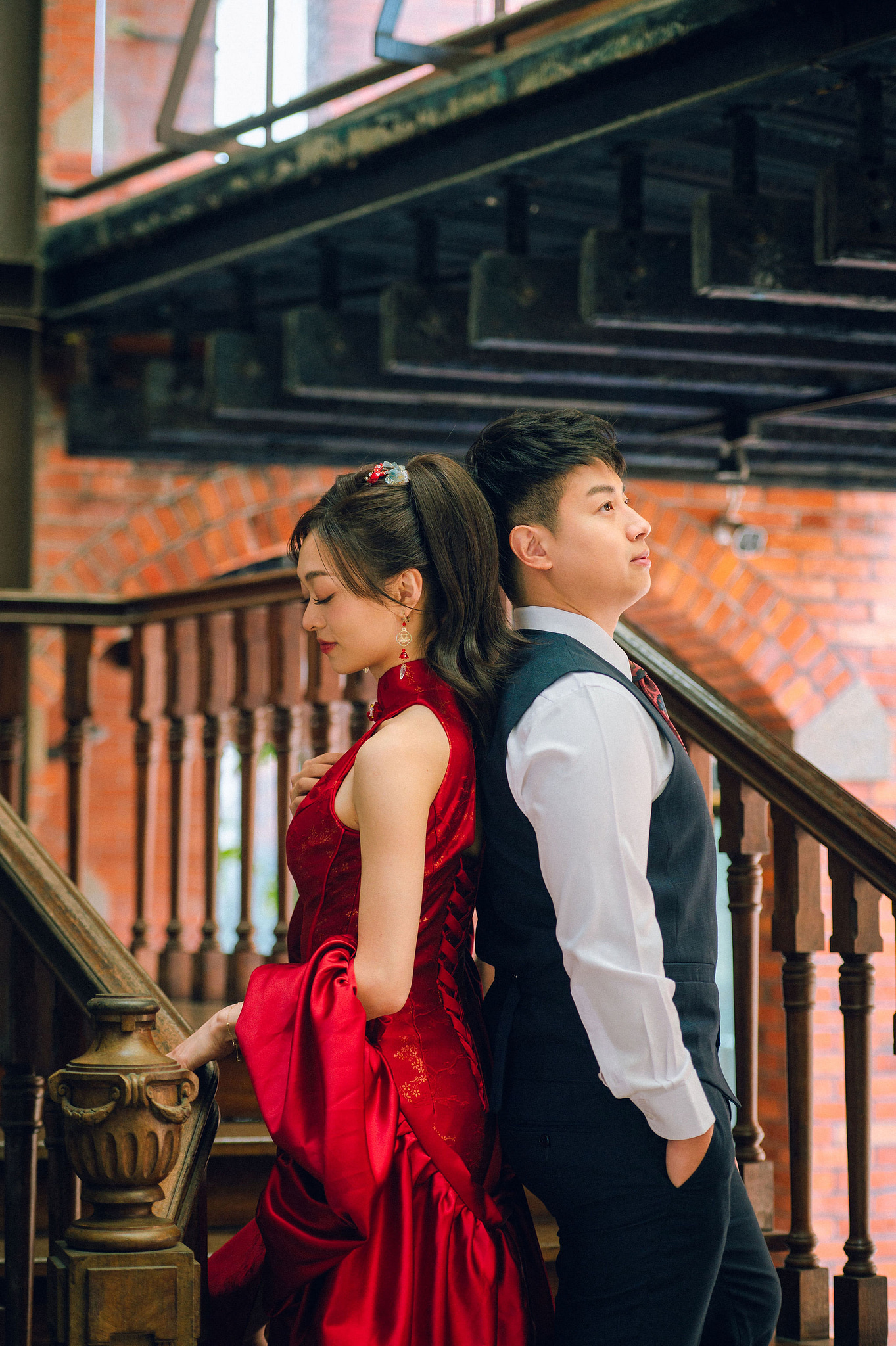 Taiwan Pre-Wedding Photoshoot | Dadaocheng, Nanjing Road & Huaxi Street at Nanjing Road pre-wedding photo