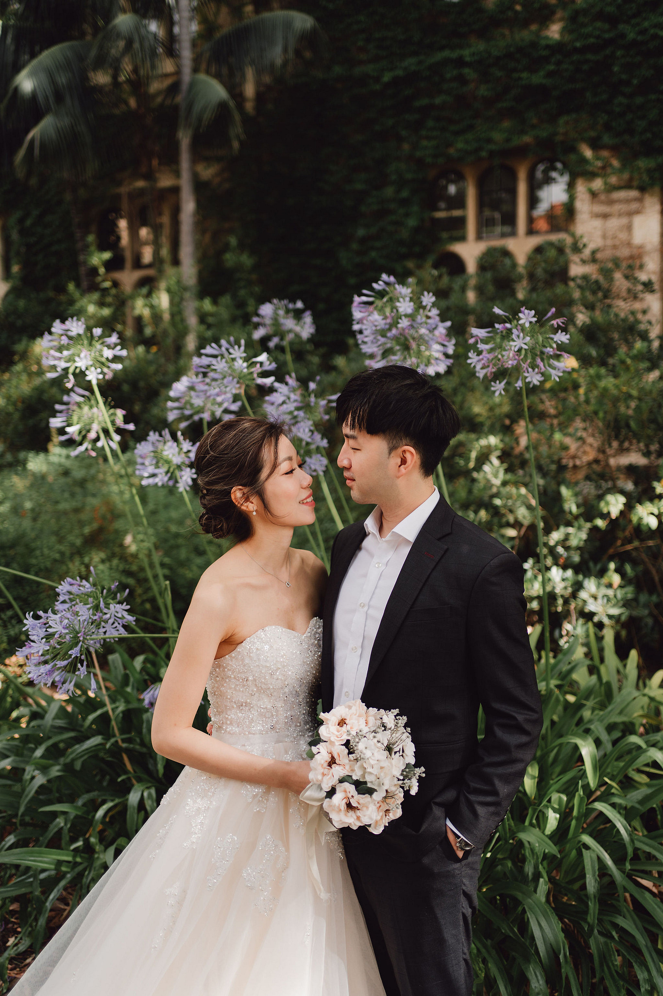 Perth Pre-Wedding Photoshoot | Fremantle, Lancelin, UWA & Coogee Beach at Fremantle pre-wedding photo