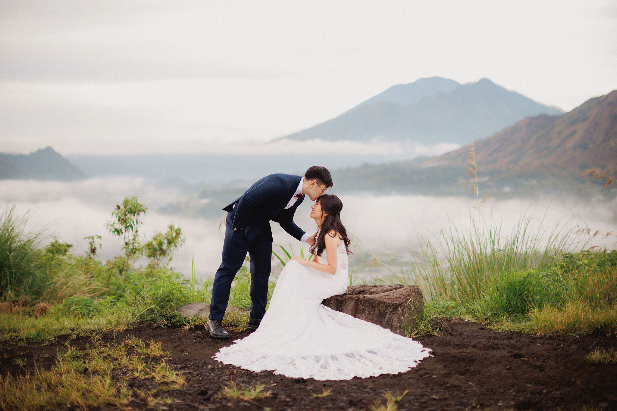 Bali Pre-Wedding Photoshoot | Pinggan Village, Sawangan Beach, Twin Cliff Valley & Malini Uluwatu at Pinggan Village   pre-wedding photo