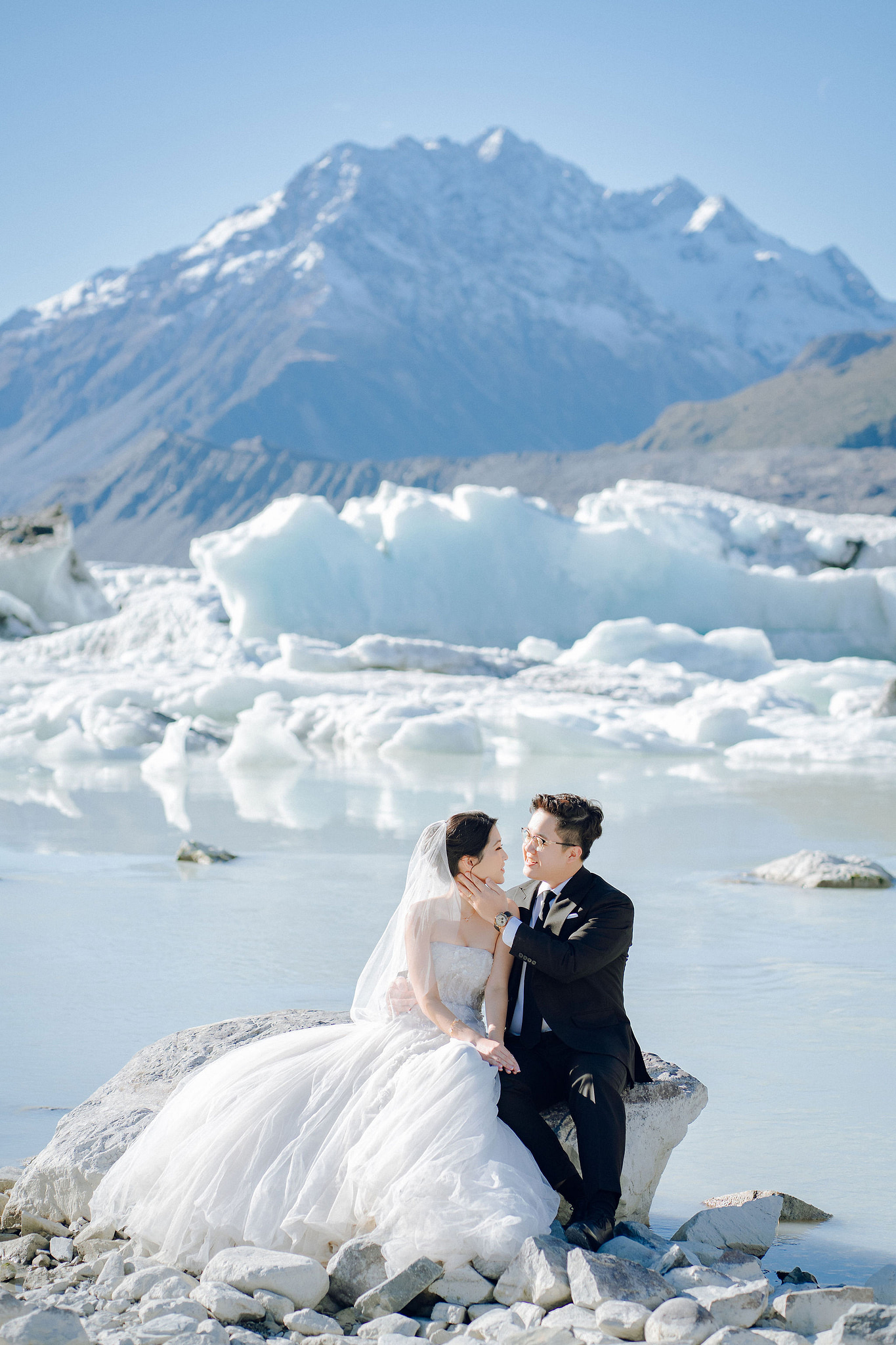 New Zealand Pre-Wedding Photoshoot | Arrowtown, Isobel Glacier, Alpaca Farm, Lake Tekapo & Mount Cook National Park at Mount Cook National Park pre-wedding photo
