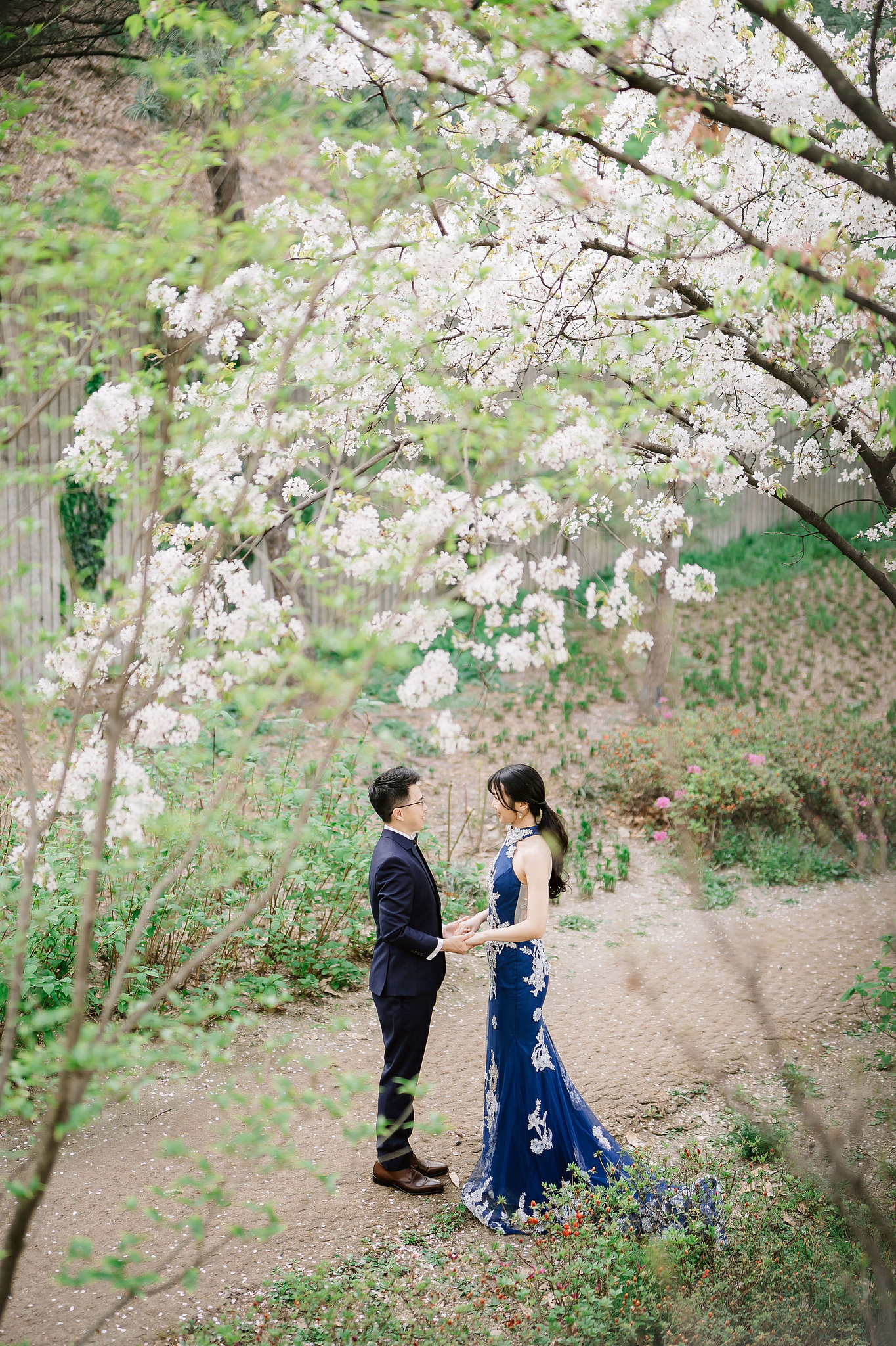 Seoul Pre-Wedding Photoshoot | Seoul Forest, Namsangol Hanok Village & Samcheong-dong at Namsangol Hanok Village pre-wedding photo