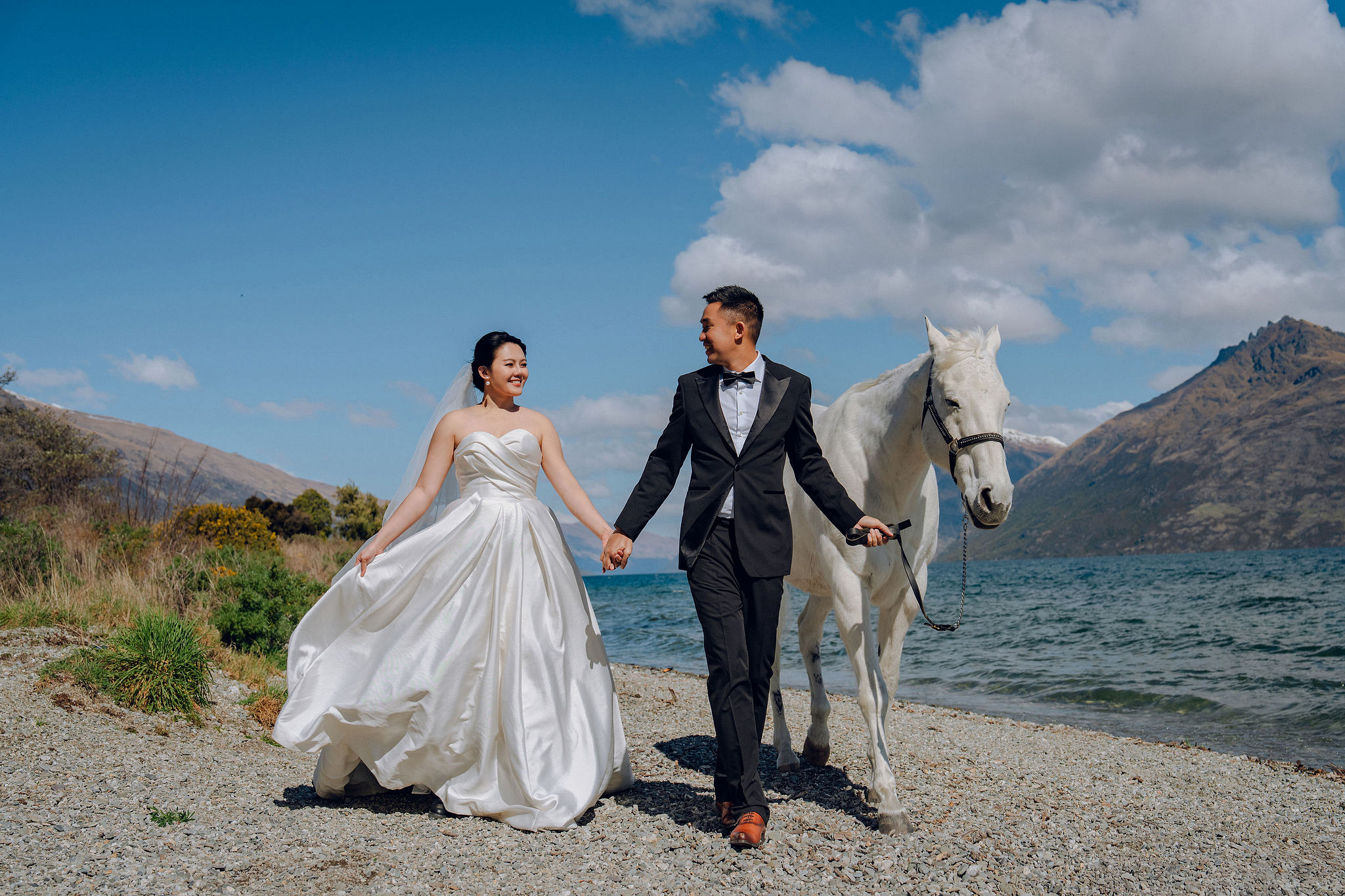 New Zealand Pre-Wedding Photoshoot | Lake Tekapo, Mount Cook, Tasman Glacier & Lake Wakatipu at Lake Wakatipu pre-wedding photo