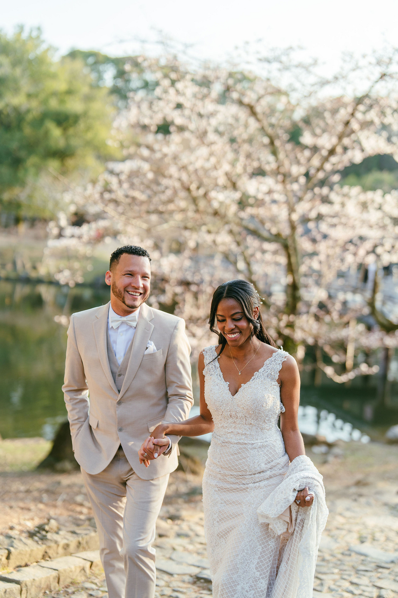 Kyoto Post-Wedding Photoshoot | Gion, Nara Deer Park & Mt. Wakakusa at Nara Deer Park pre-wedding photo