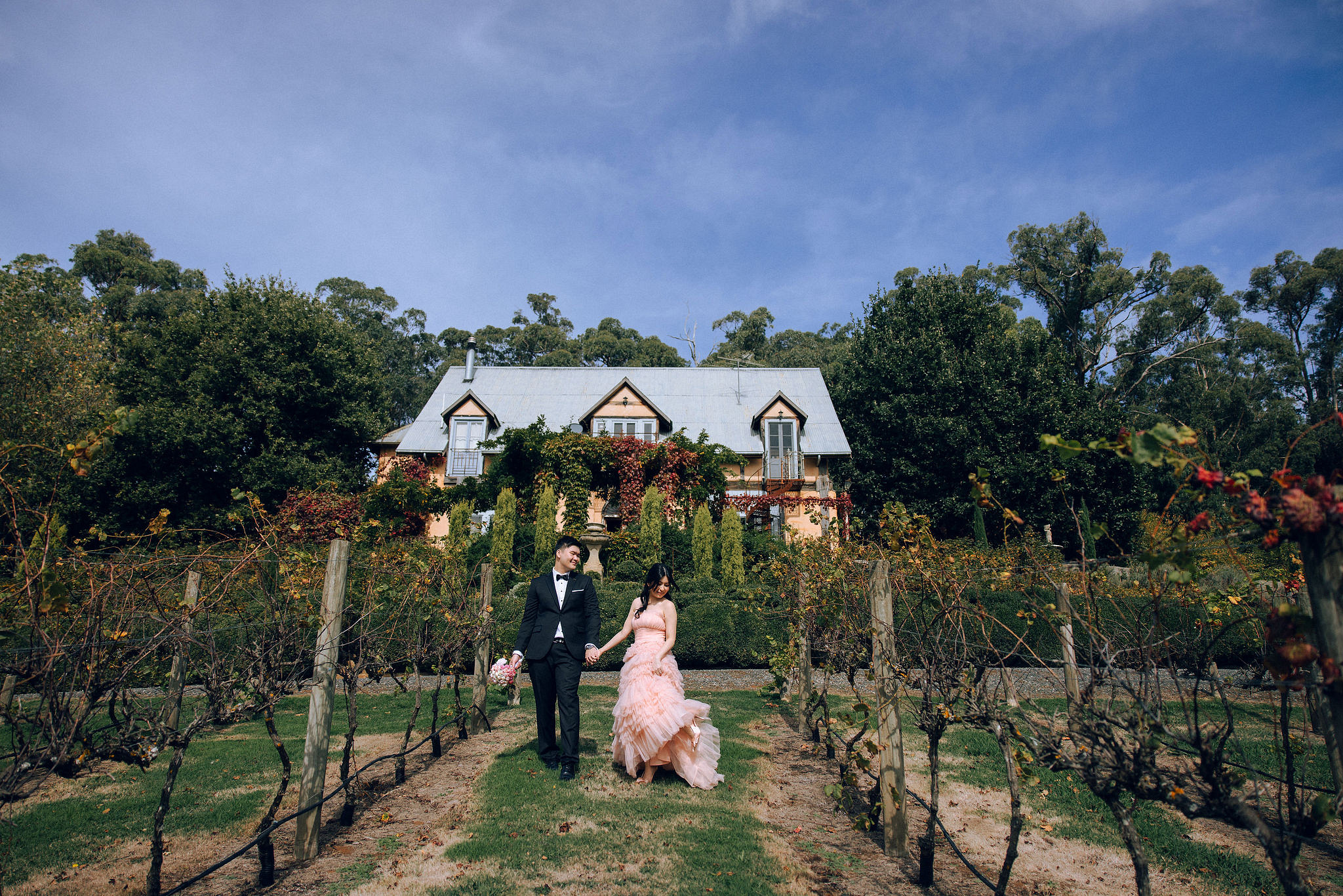 Melbourne Pre-Wedding Photoshoot | Mont Du Soleil, St Patrick Cathedral, The Parliament House & Prince Bridge at Mont Du Soleil pre-wedding photo
