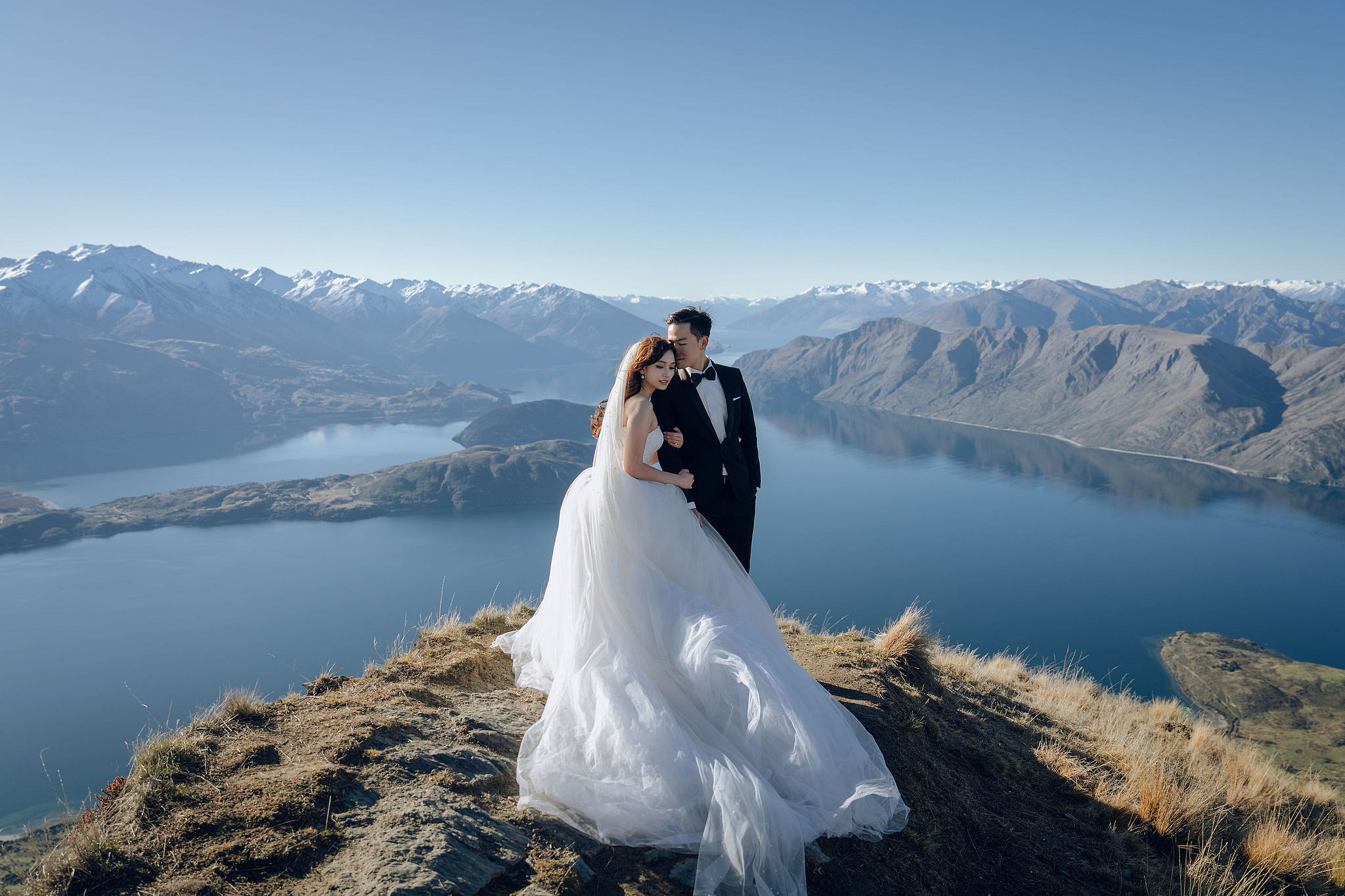 New Zealand Pre-Wedding Photoshoot | Coromandel Peak, Lake Wakatipu & Queenstown, Skippers Canyon, Lake Tekapo, Mount Cook National Park & Glacier at Coromandel Peak pre-wedding photo