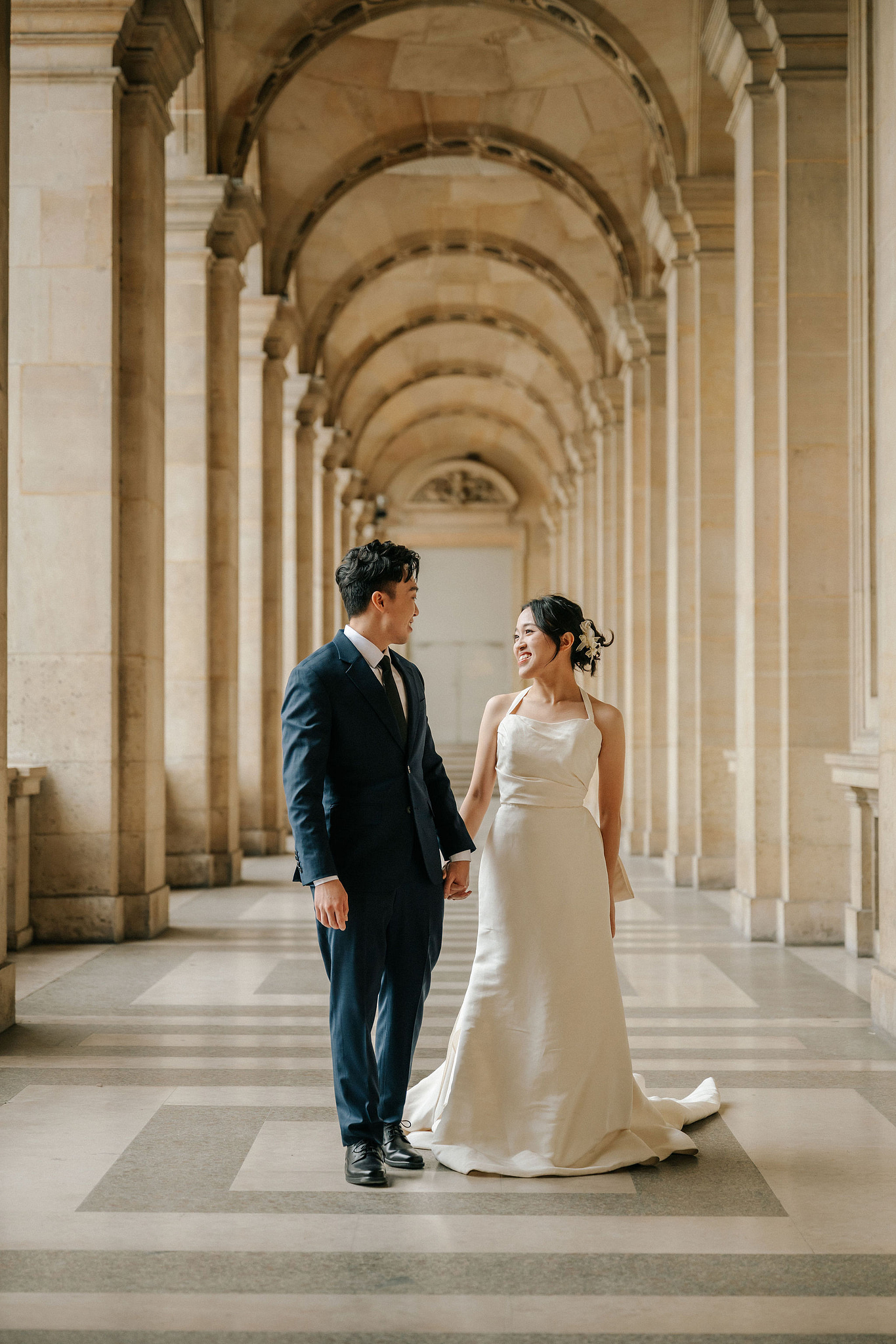 Paris Pre-Wedding Photoshoot | Place du Trocadéro, Bir-Hakeim Bridge, Louvre Pyramid, Tuileries Garden & Montmartre at Louvre Pyramid pre-wedding photo