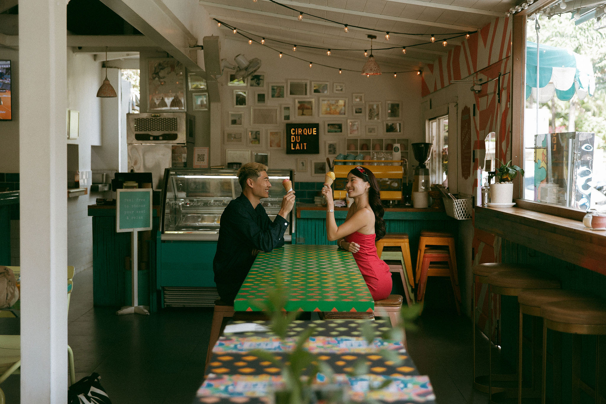 Bali Pre-Wedding Photoshoot | Mt. Batur Pinggan Village, Gelato Diner & Black Sand Beach at Restaurant   pre-wedding photo
