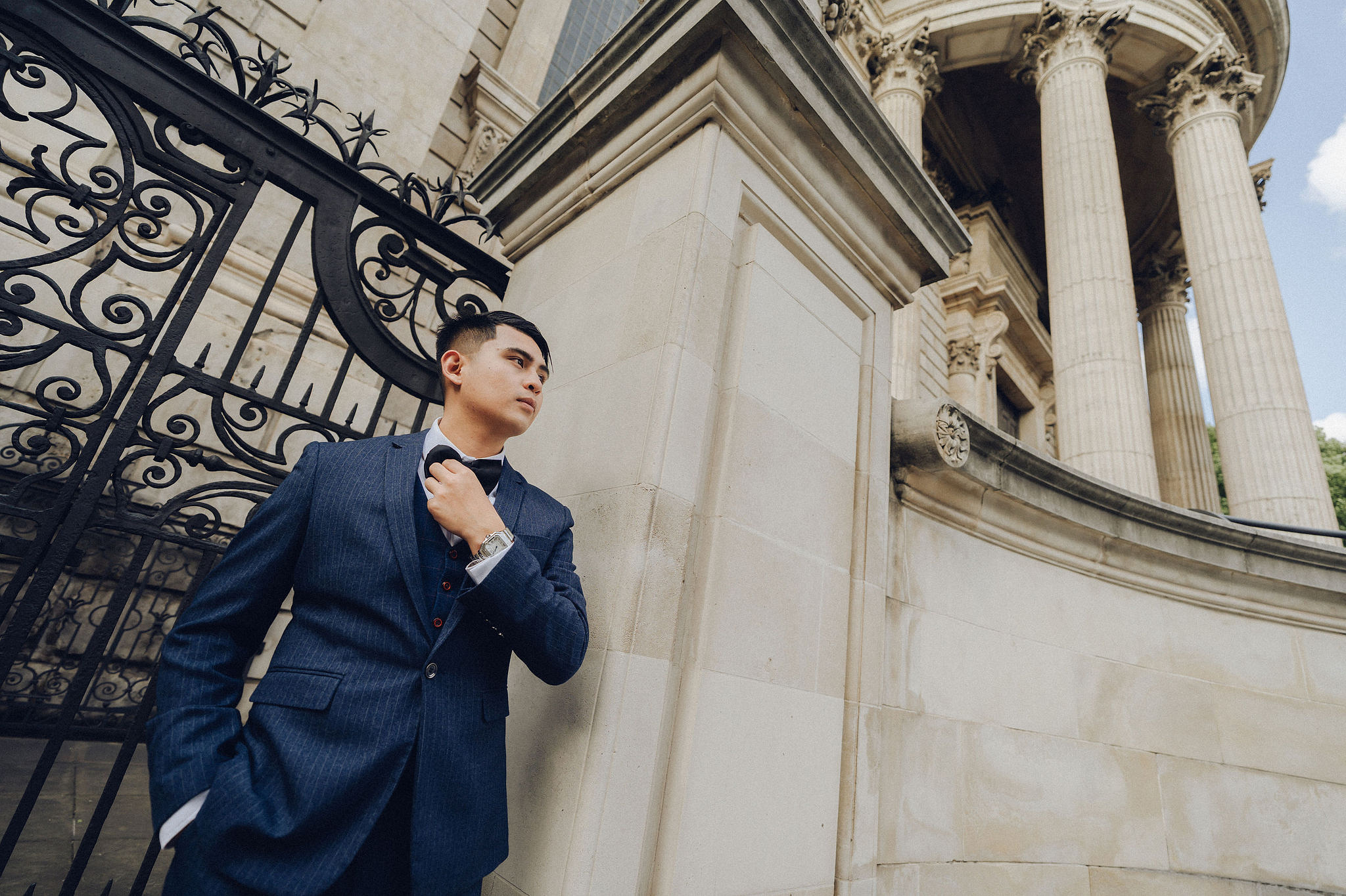 London Pre-Wedding Photoshoot | Westminster, St. Paul’s Cathedral & London Streets at St. Paul’s Cathedral pre-wedding photo