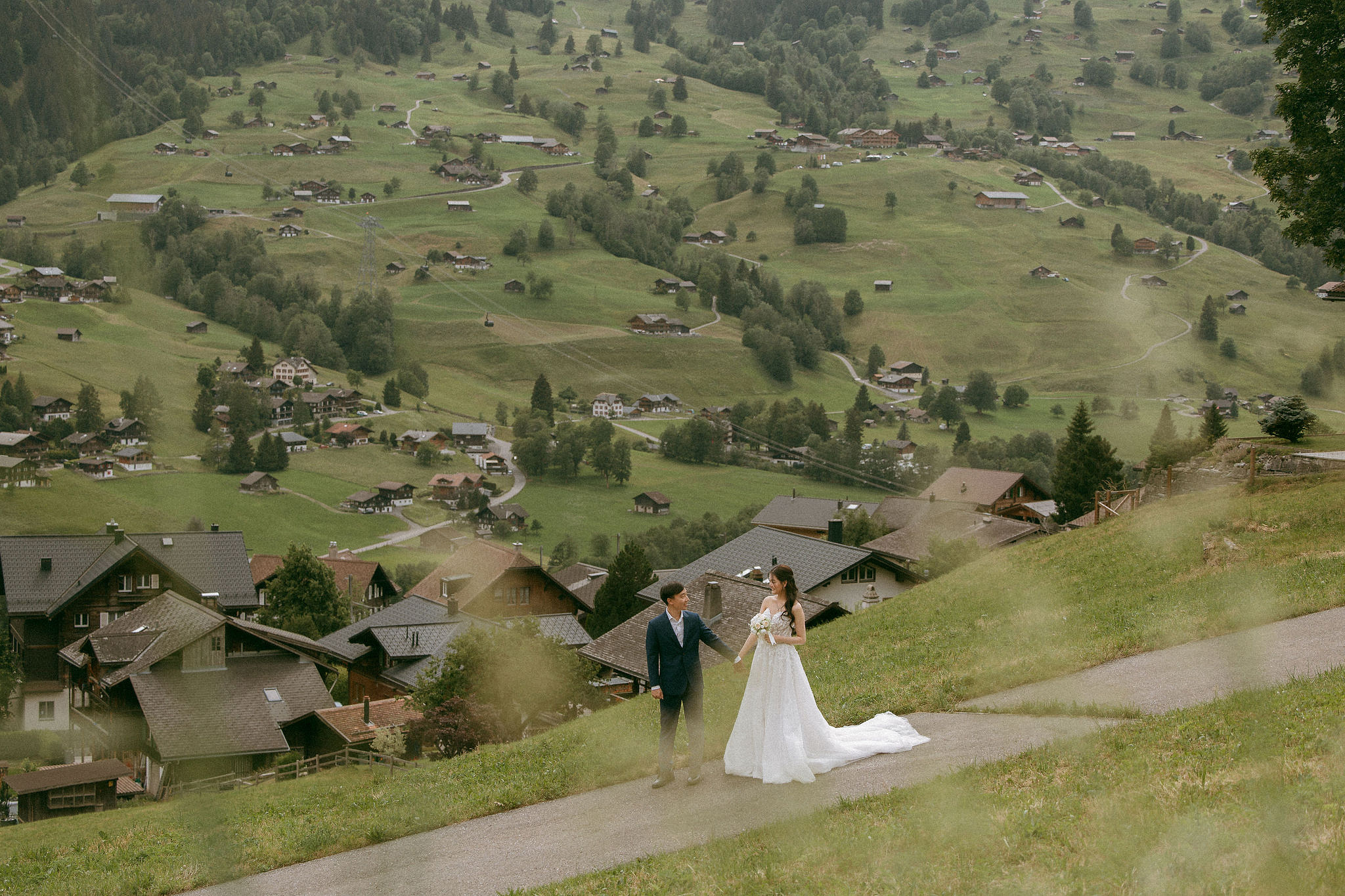 Switzerland Pre-Wedding Photoshoot | Spiez at Spiez pre-wedding photo