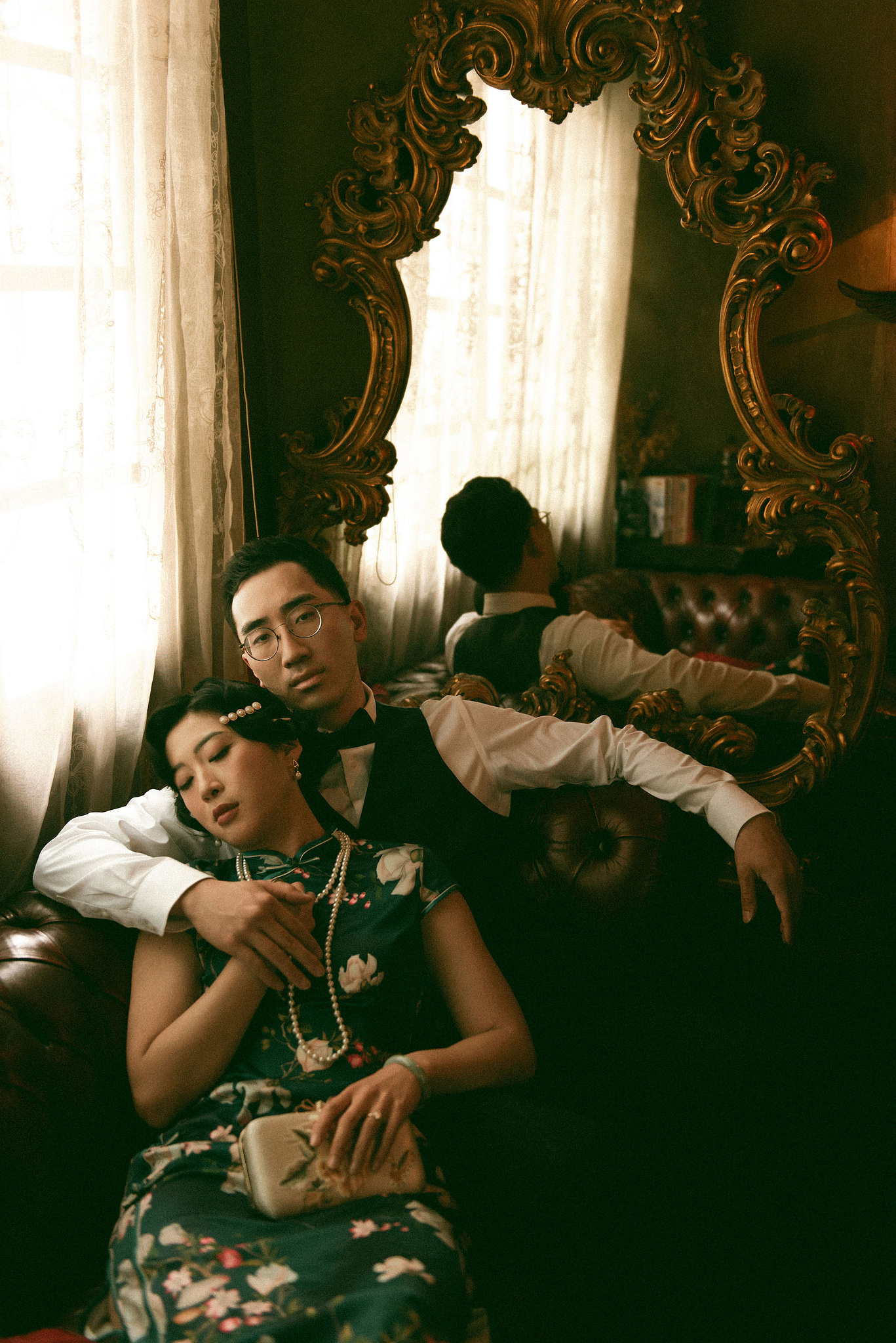Taiwan Pre-Wedding Photoshoot | Cafe Chamber, Yangmingshan & Huaxi Street Night Market at Cafe Chamber pre-wedding photo