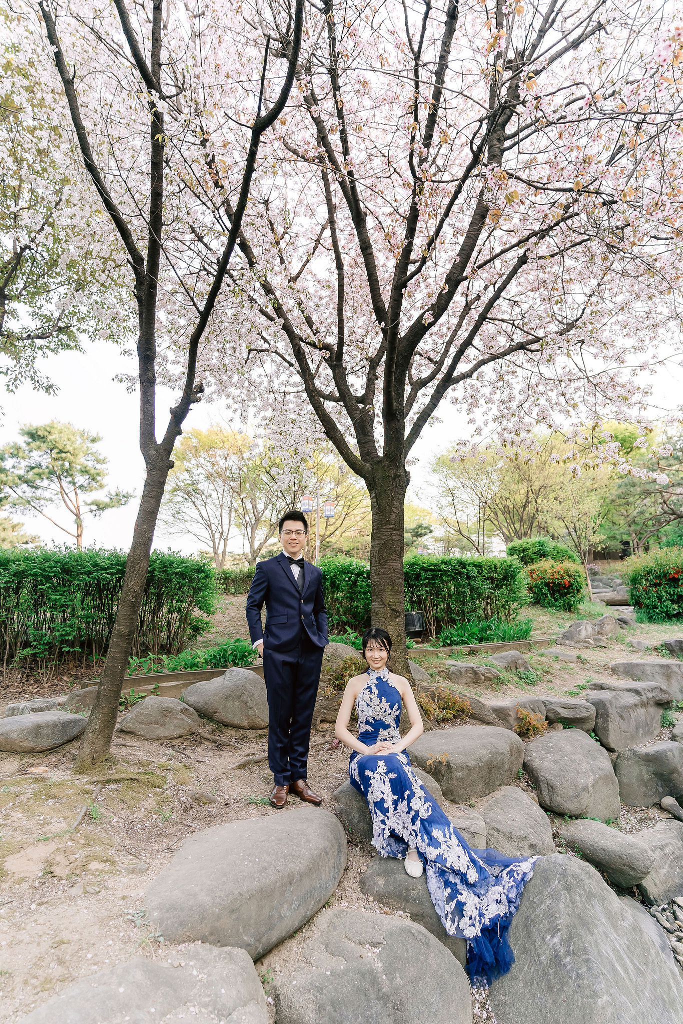 Seoul Pre-Wedding Photoshoot | Seoul Forest, Namsangol Hanok Village & Samcheong-dong at Namsangol Hanok Village pre-wedding photo