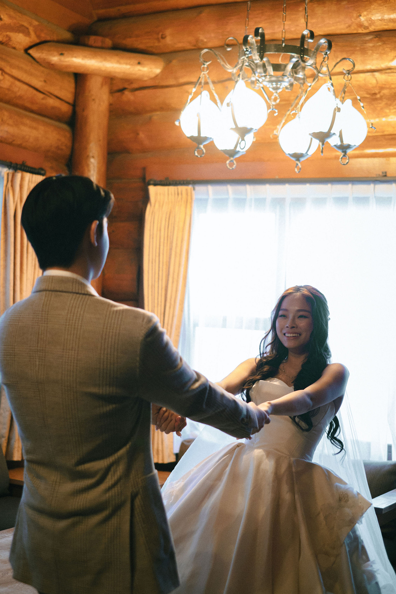 Hokkaido Pre-Wedding Photoshoot | Birch Forest, Rusutsu Resort & Hirafu Village at Rusutsu Resort pre-wedding photo