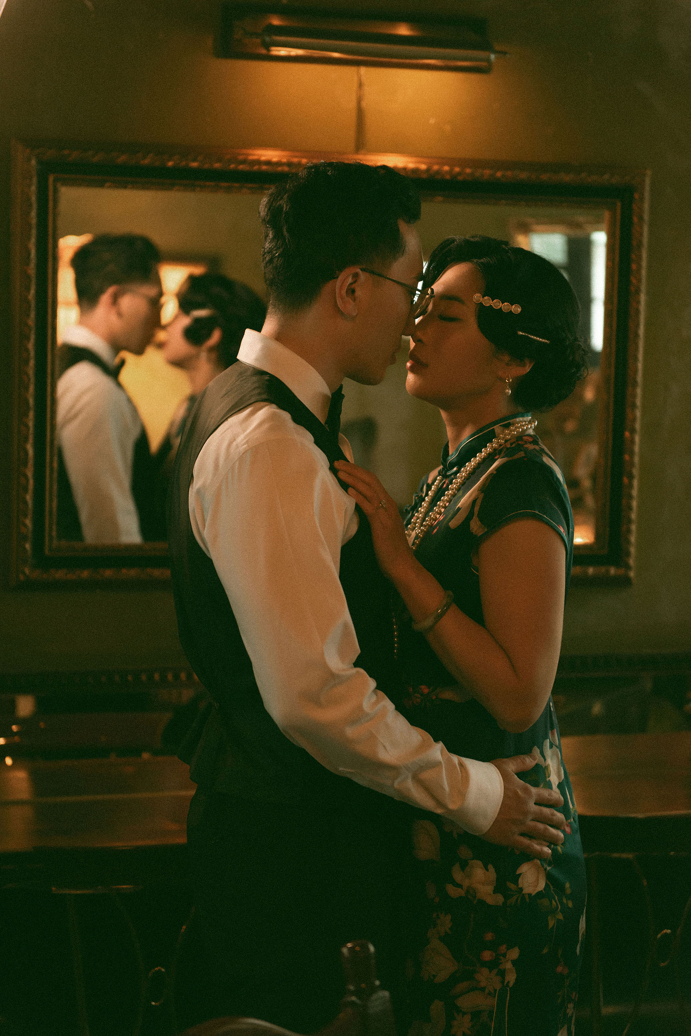 Taiwan Pre-Wedding Photoshoot | Cafe Chamber, Yangmingshan & Huaxi Street Night Market at Cafe Chamber pre-wedding photo