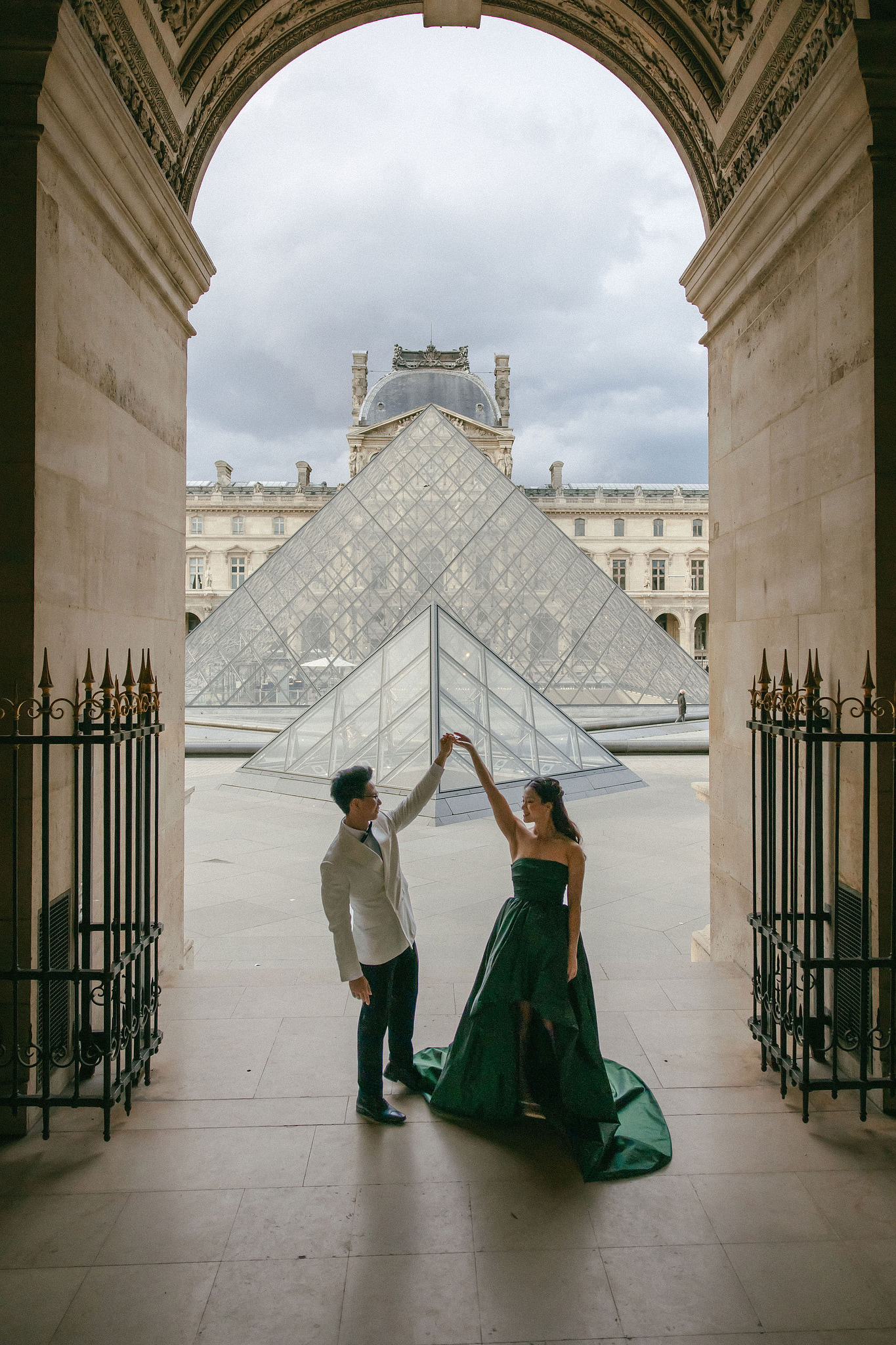 Paris Pre-Wedding Photoshoot | Place du Trocadéro, Luxembourg Gardens, Parisian Café, Louvre & Bir-Hakeim Bridge at Louvre pre-wedding photo