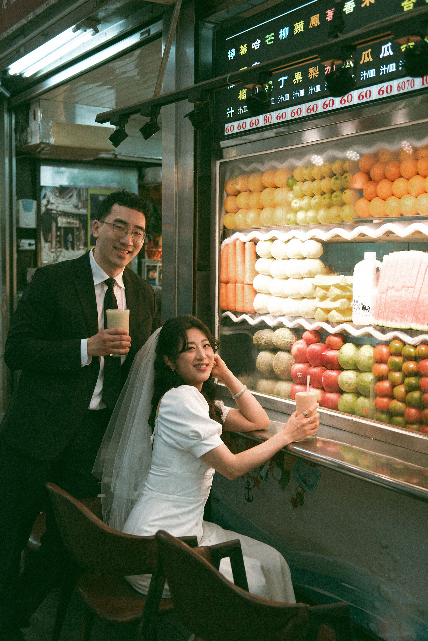 Taiwan Pre-Wedding Photoshoot | Cafe Chamber, Yangmingshan & Huaxi Street Night Market at Huaxi Street Night Market pre-wedding photo