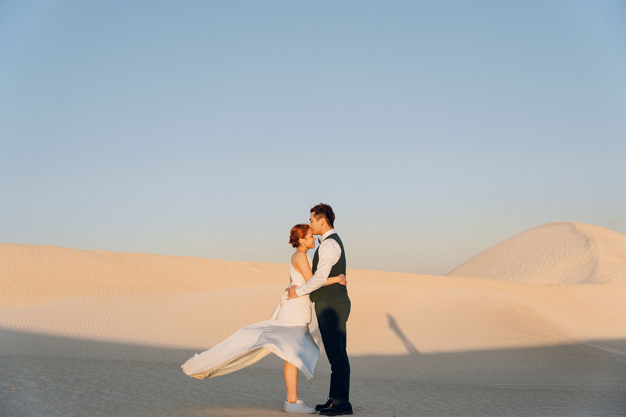Perth Pre-Wedding Photoshoot | Fremantle, Blue House, Lancelin & Lancelin Beach at Lancelin pre-wedding photo