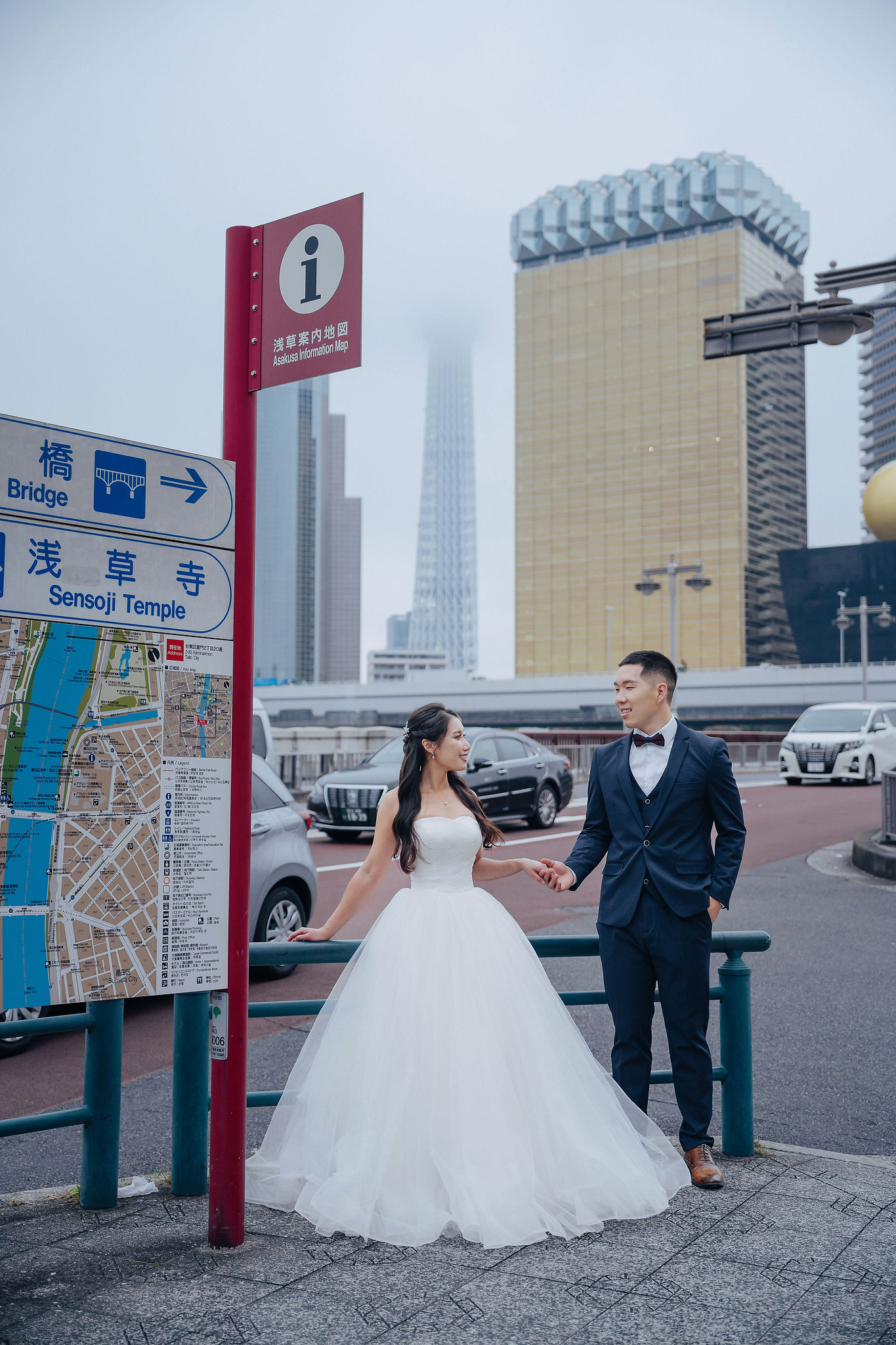 Tokyo Pre-Wedding Photoshoot | Tokyo Shrine, Tokyo Riverfront & Shinjuku at Tokyo Riverfront pre-wedding photo