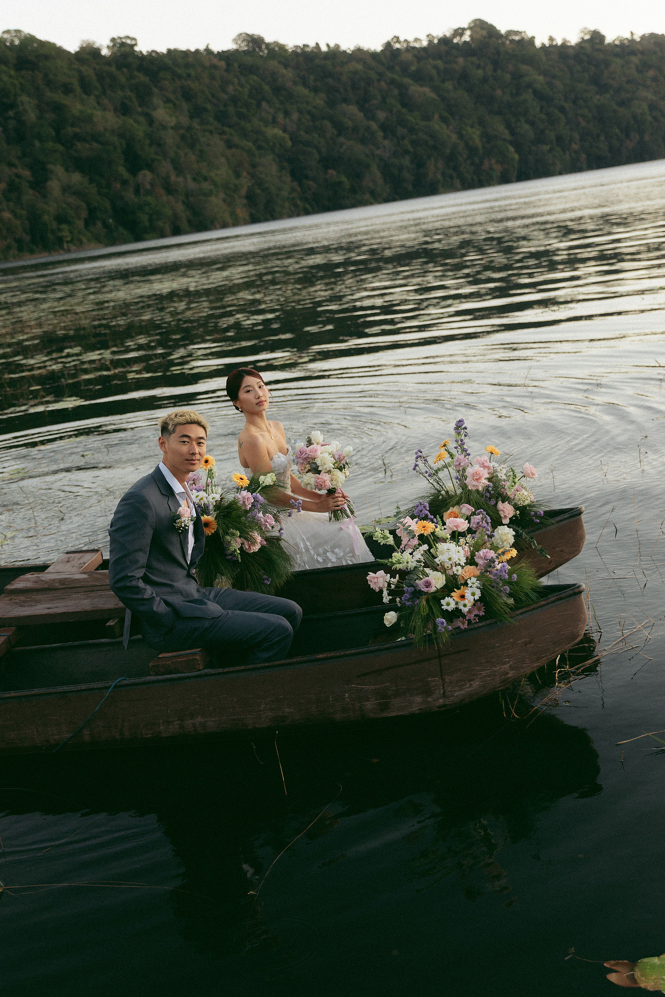 Bali Pre-Wedding Photoshoot | Lake Tamblingan, Kebun Raya Botanic Gardens & Blangsinga Waterfall at Lake Tamblingan pre-wedding photo
