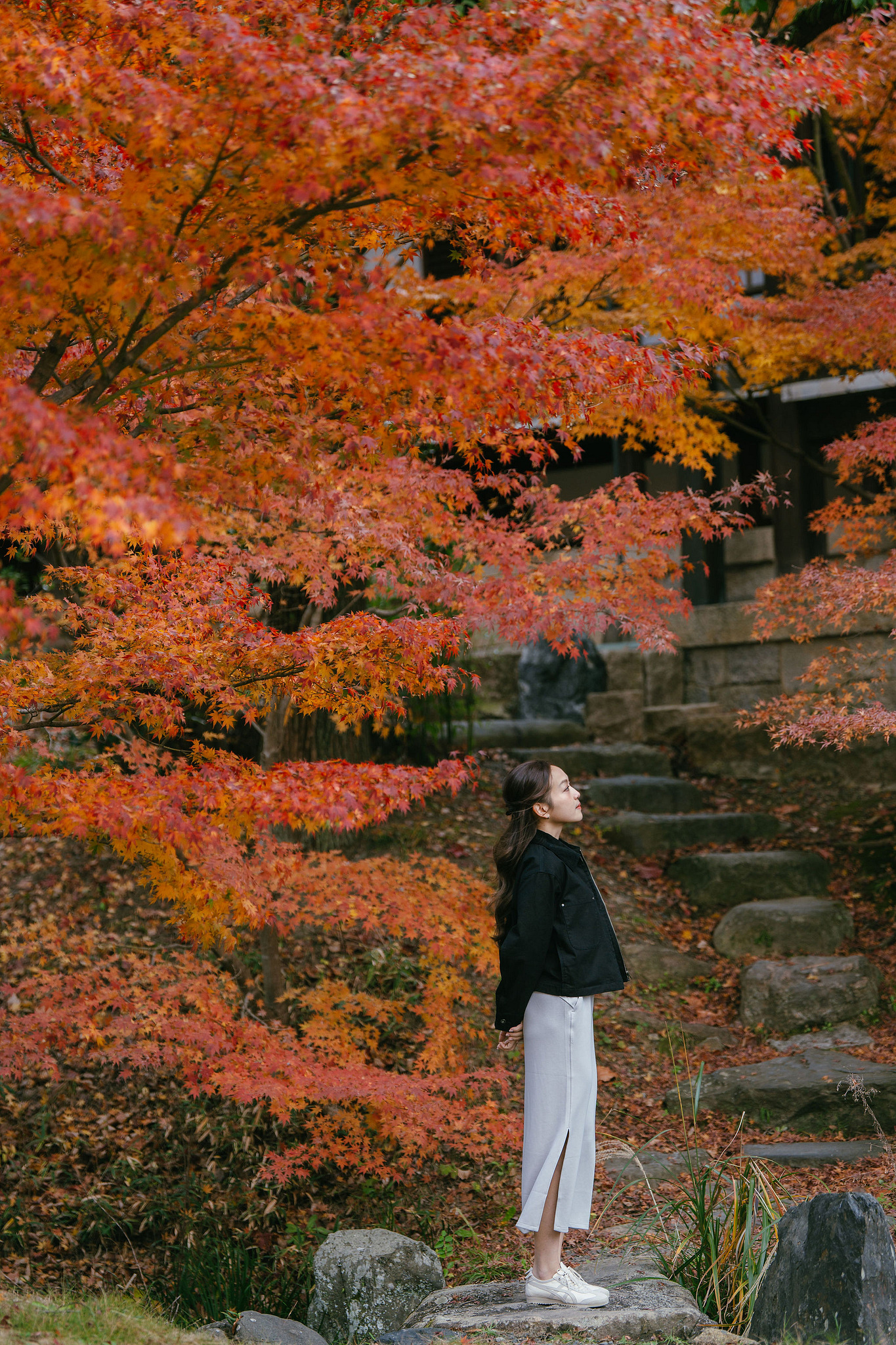 Kyoto Pre-Wedding Photoshoot | Ninenzaka, Nara Deer Park & Mt. Wakakusa at Ninenzaka pre-wedding photo