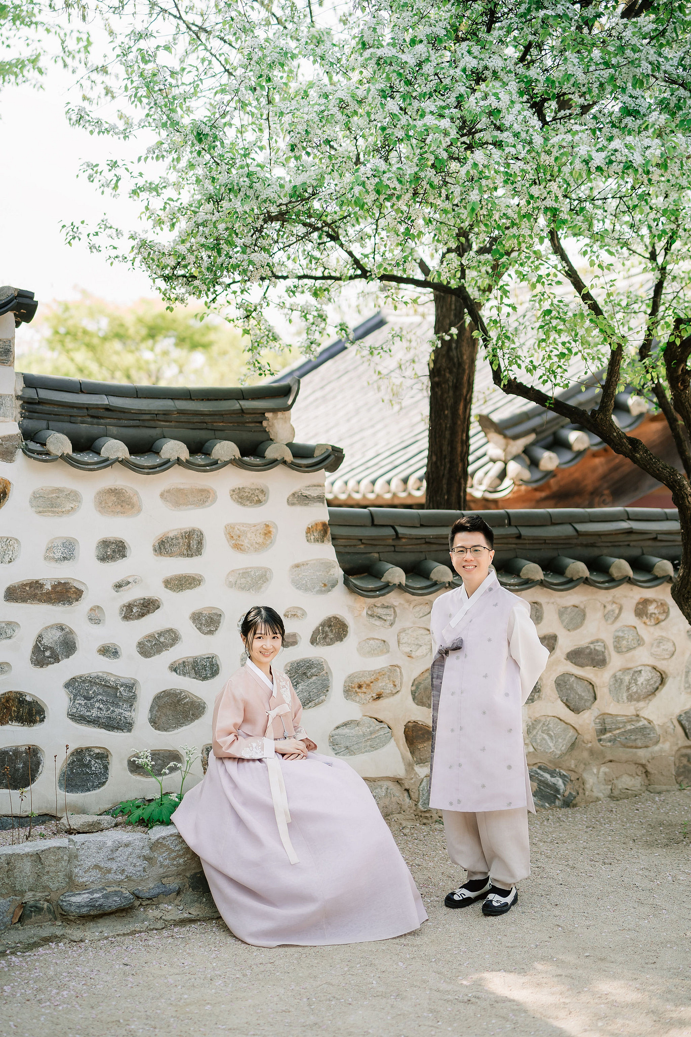 Seoul Pre-Wedding Photoshoot | Seoul Forest, Namsangol Hanok Village & Samcheong-dong at Namsangol Hanok Village pre-wedding photo