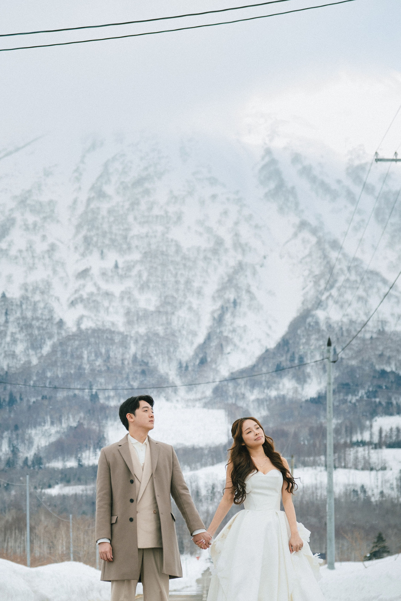 Hokkaido Pre-Wedding Photoshoot | Birch Forest, Rusutsu Resort & Hirafu Village at Birch Forest pre-wedding photo