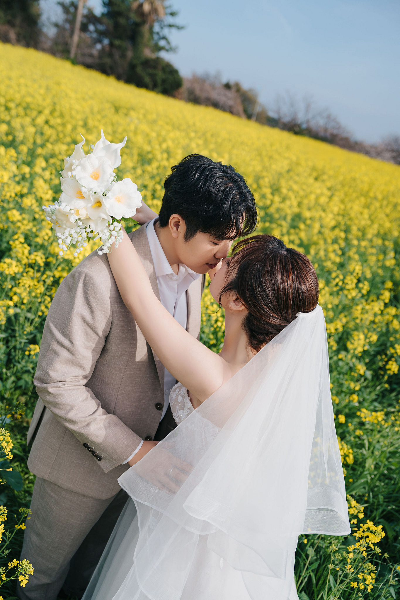 Jeju Pre-Wedding Photoshoot | Wangimae Forest, Yerae Ecological Park & Geumneung Beach at Yerae Ecological Park pre-wedding photo
