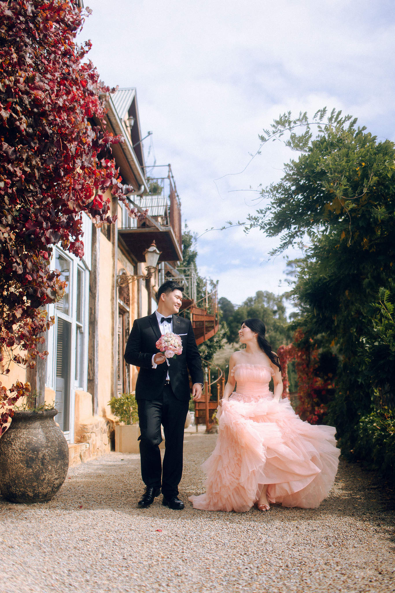 Melbourne Pre-Wedding Photoshoot | Mont Du Soleil, St Patrick Cathedral, The Parliament House & Prince Bridge at Mont Du Soleil pre-wedding photo