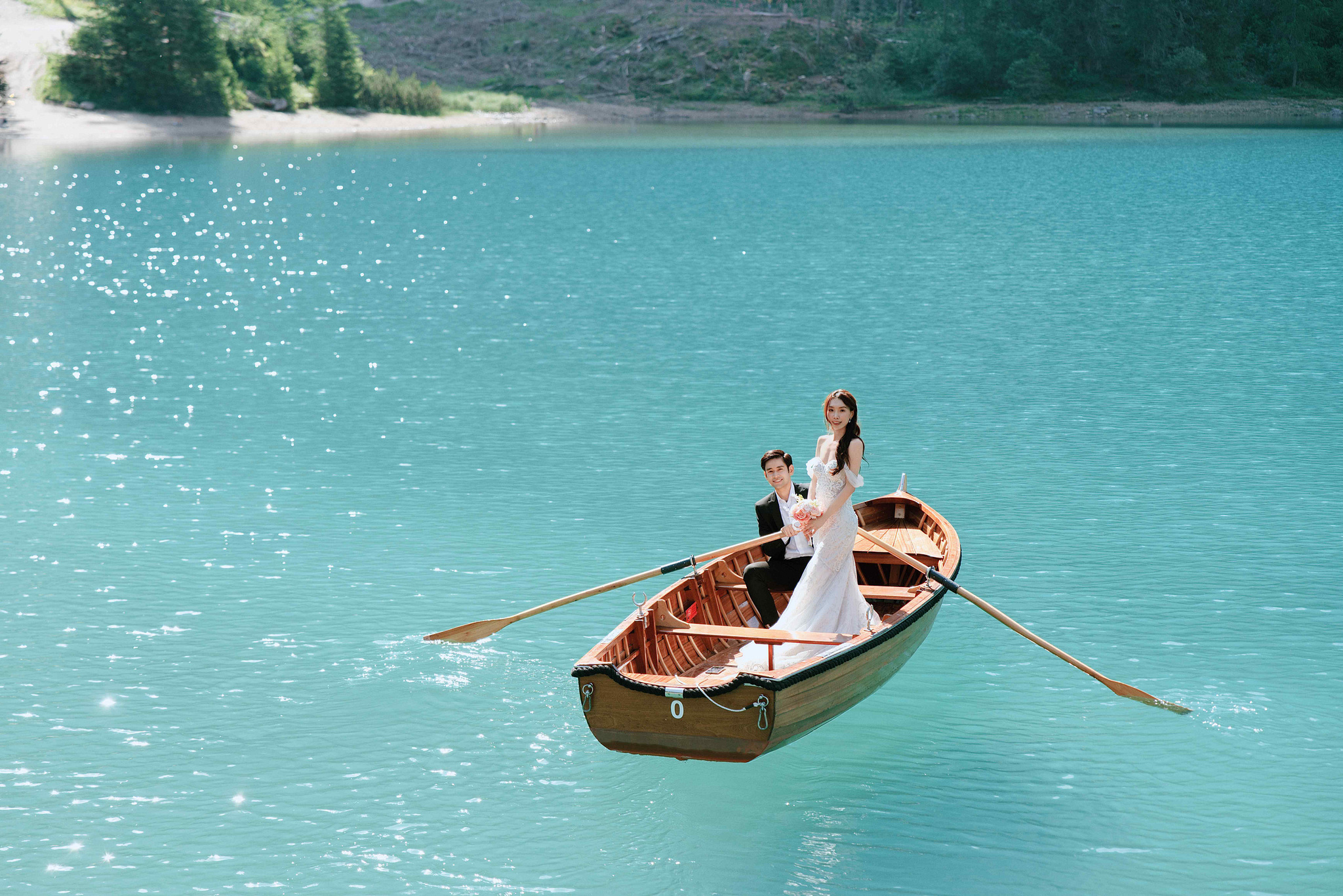 Dolomites Post-Wedding Photoshoot | Lago di Braies, Seceda & Val di Funes at Lago di Braies pre-wedding photo