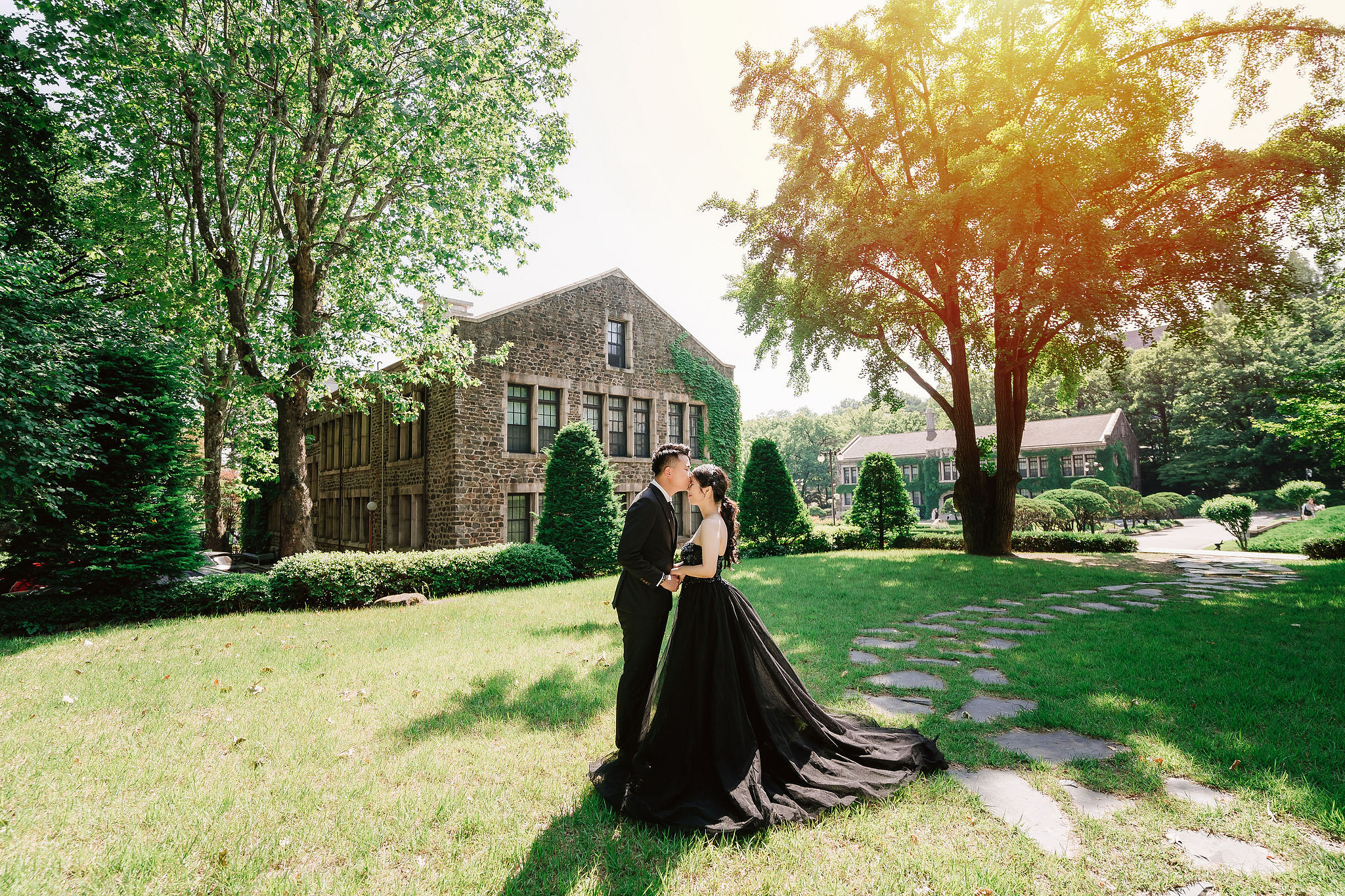 Seoul Pre-Wedding Photoshoot | Haneul Park, Yonsei University & Yeonnam-dong at Yonsei University pre-wedding photo