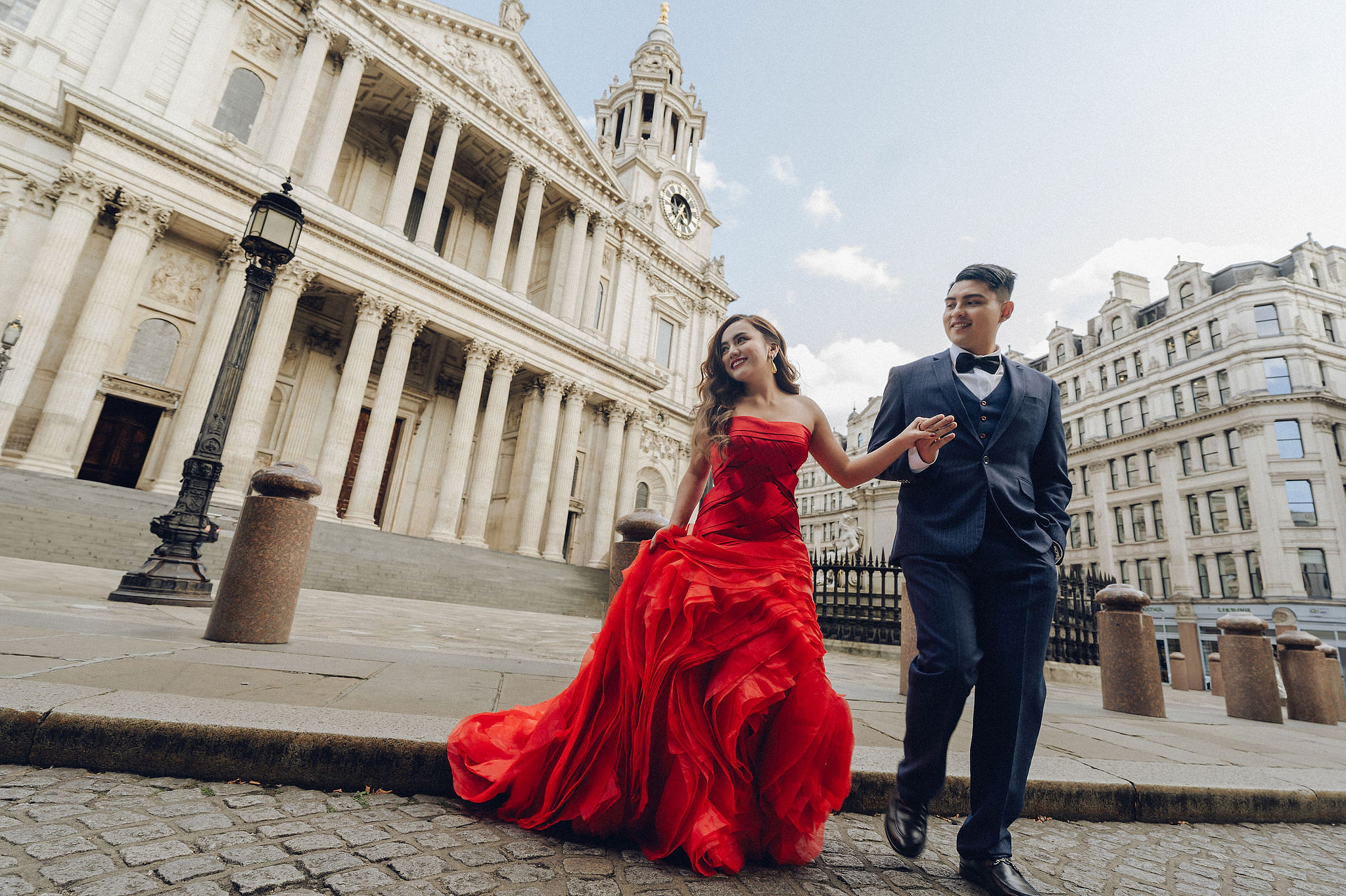London Pre-Wedding Photoshoot | Westminster, St. Paul’s Cathedral & London Streets at St. Paul’s Cathedral pre-wedding photo