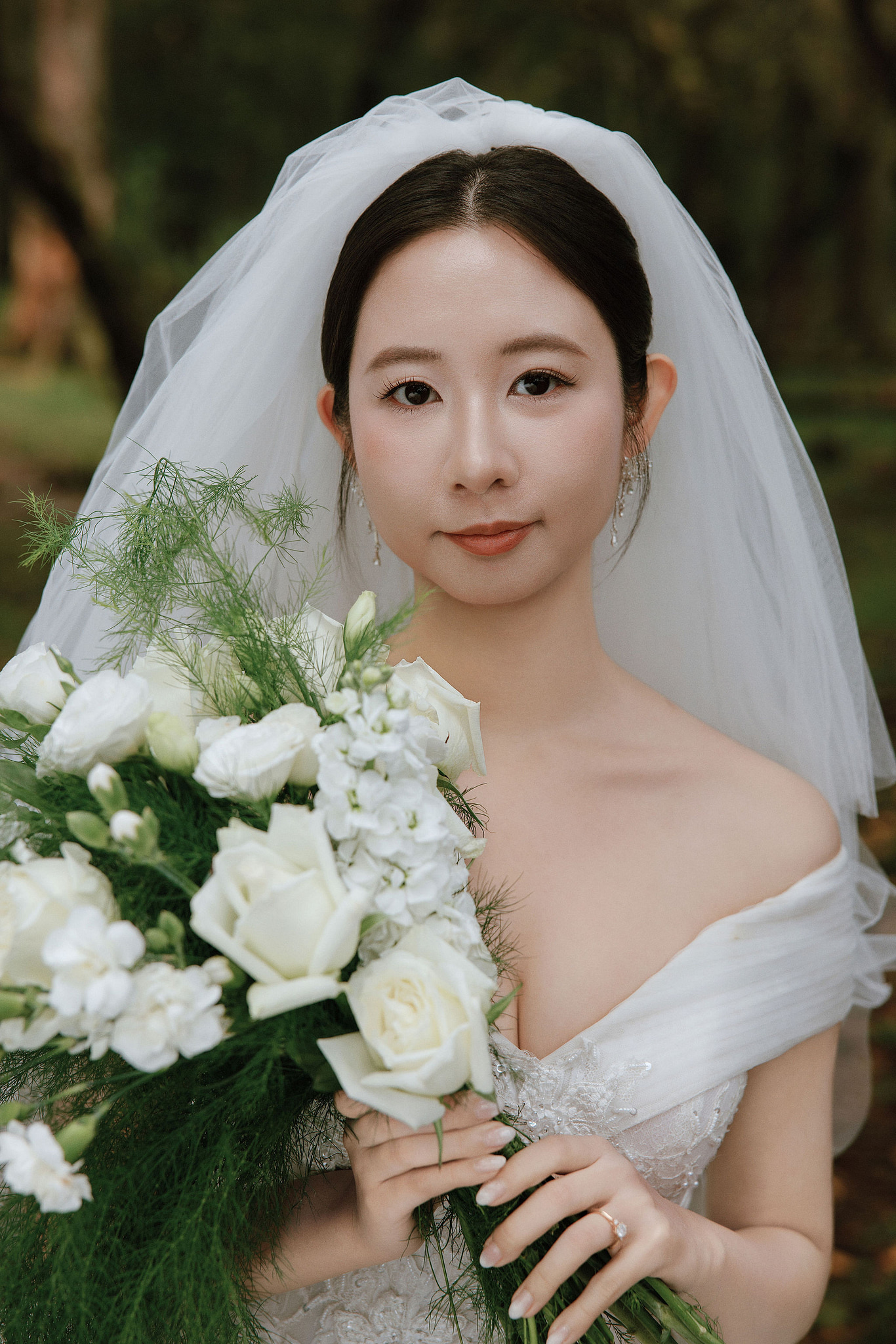 Lijiang, Yunnan Pre-Wedding Photoshoot | Spruce Meadow, Blue Moon Valley, Yulong Snow Mountain & Shuhe Ancient Town at Spruce Meadow pre-wedding photo