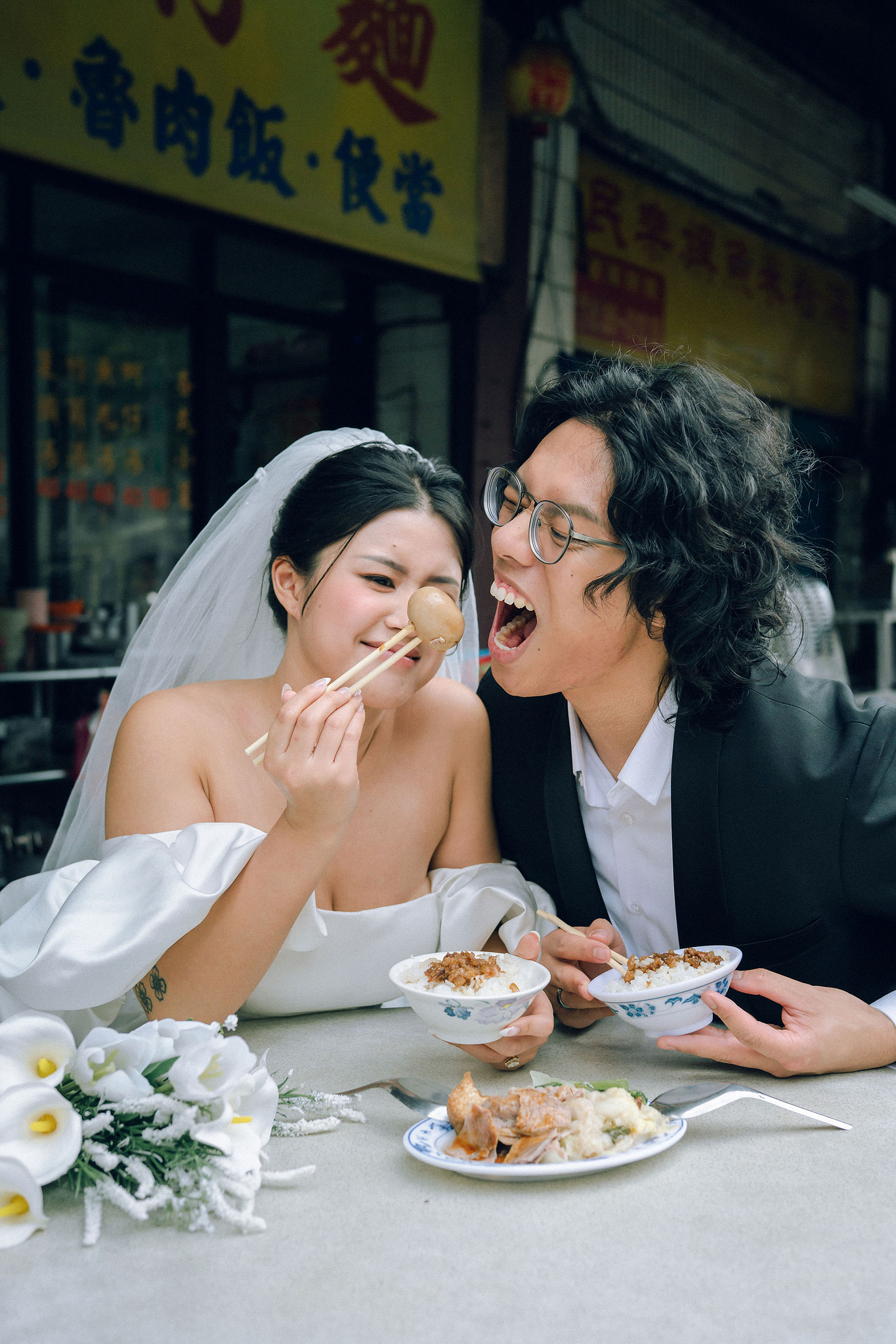 Taiwan Pre-Wedding Photoshoot | Lin Family Mansion, Dadaocheng & Yangmingshan at Dadaocheng pre-wedding photo