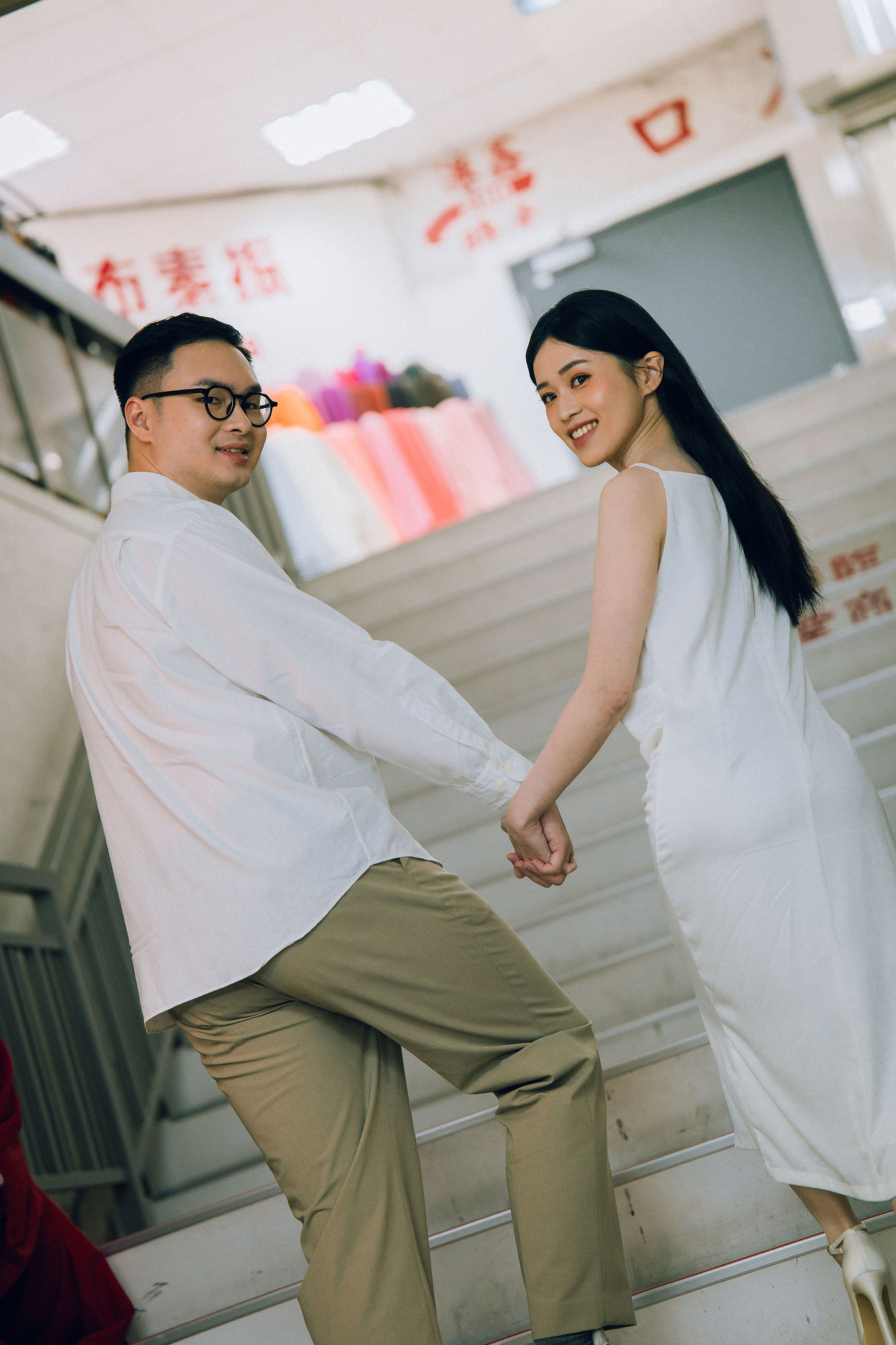 Taiwan Pre-Wedding Photoshoot | Dadaocheng, Shifen & Jiufen at Da Dao Cheng pre-wedding photo