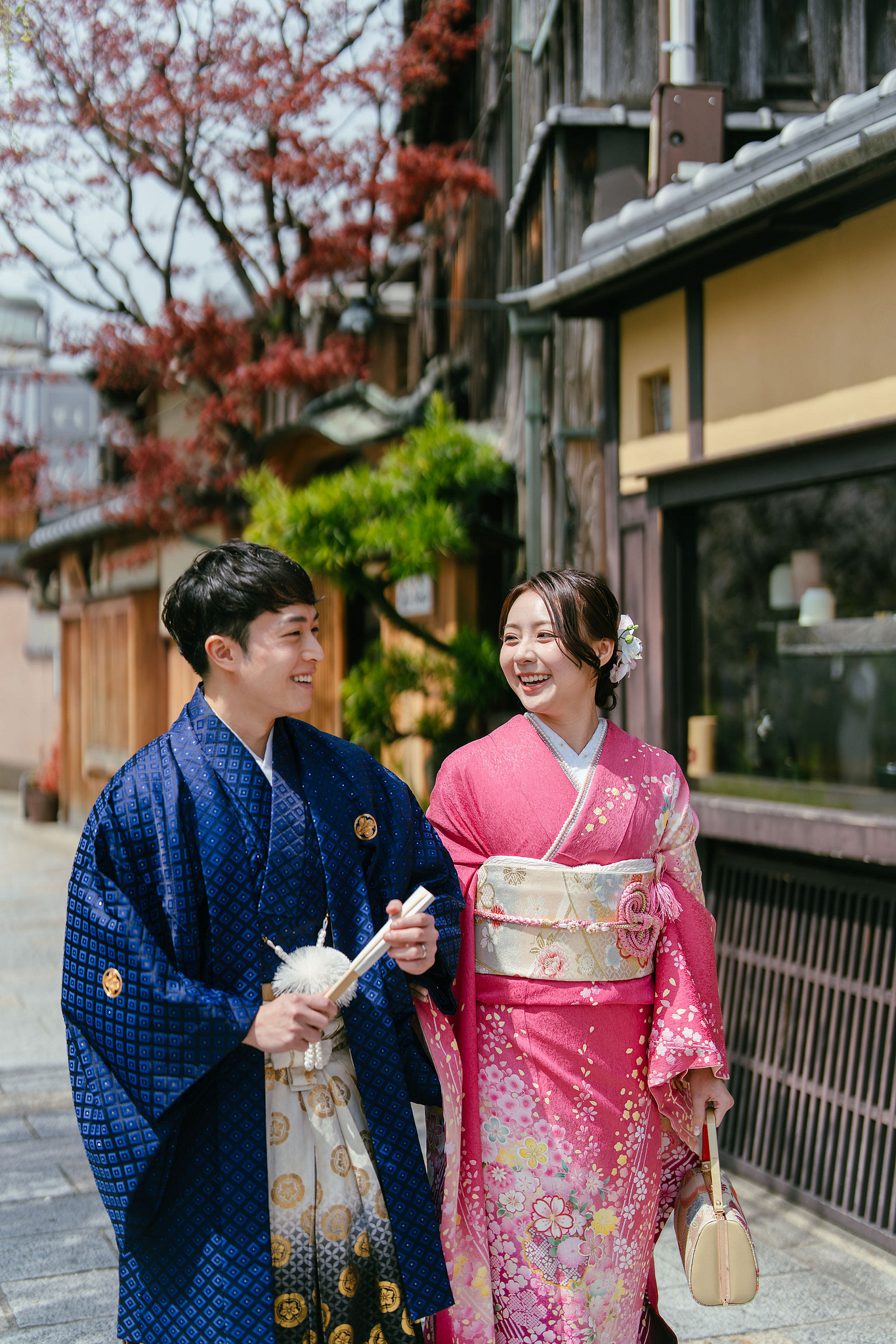 Kyoto Pre-Wedding Photoshoot | Fushimi Inari, Nara Deer Park & Mt. Wakakusa at Fushimi Inari pre-wedding photo