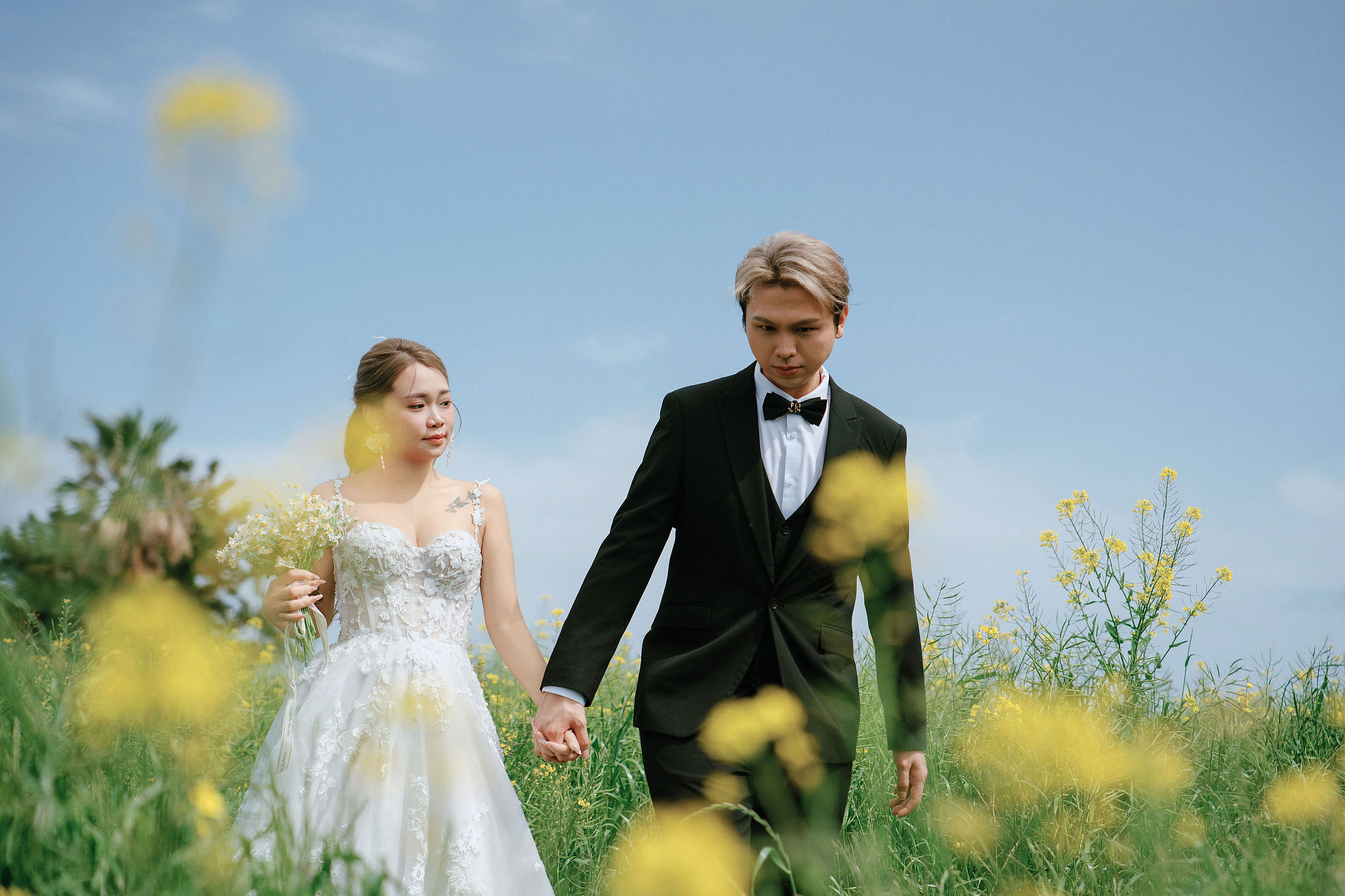 Jeju Pre-Wedding Photoshoot | Sangye-dong Forest, Yerae Ecological Park & Hyeopjae Beach at Yerae Ecological Park pre-wedding photo