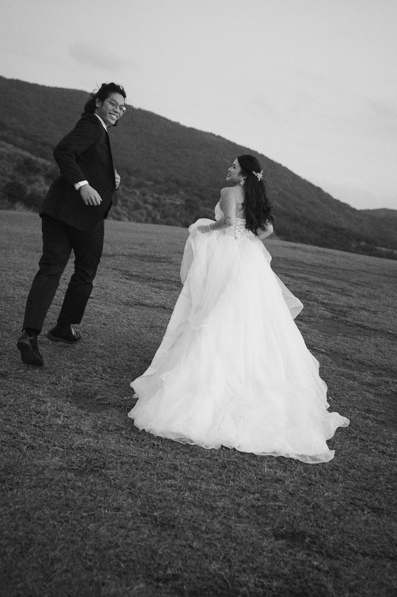 Taiwan Pre-Wedding Photoshoot | Lin Family Mansion, Dadaocheng & Yangmingshan at Yangmingshan pre-wedding photo